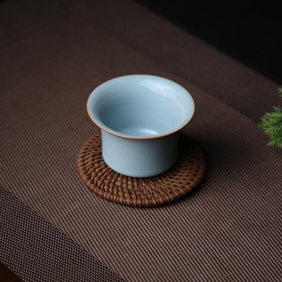 ru kiln minimalist celadon teabowl – Ru Ware Hoof-shape Teacup Underglaz Cracking Ru Kiln Teaware by Kungfuyang