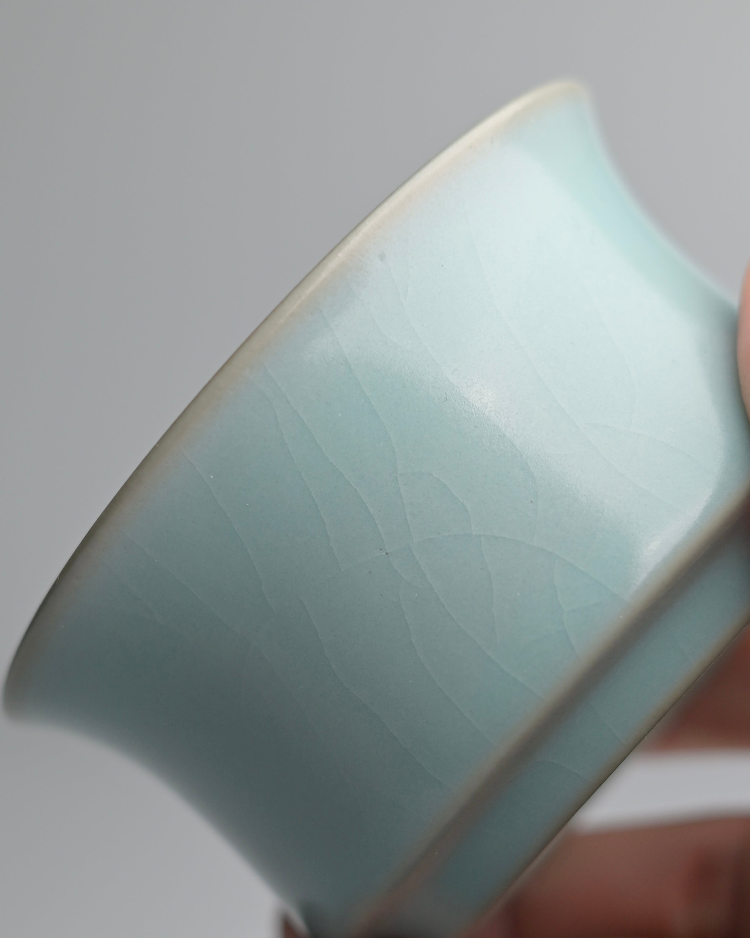 ru porcelain antique glaze teacup – Ru Porcelain Vintage Glaze "Horse Shoe" Teacup by Kungfuyang
