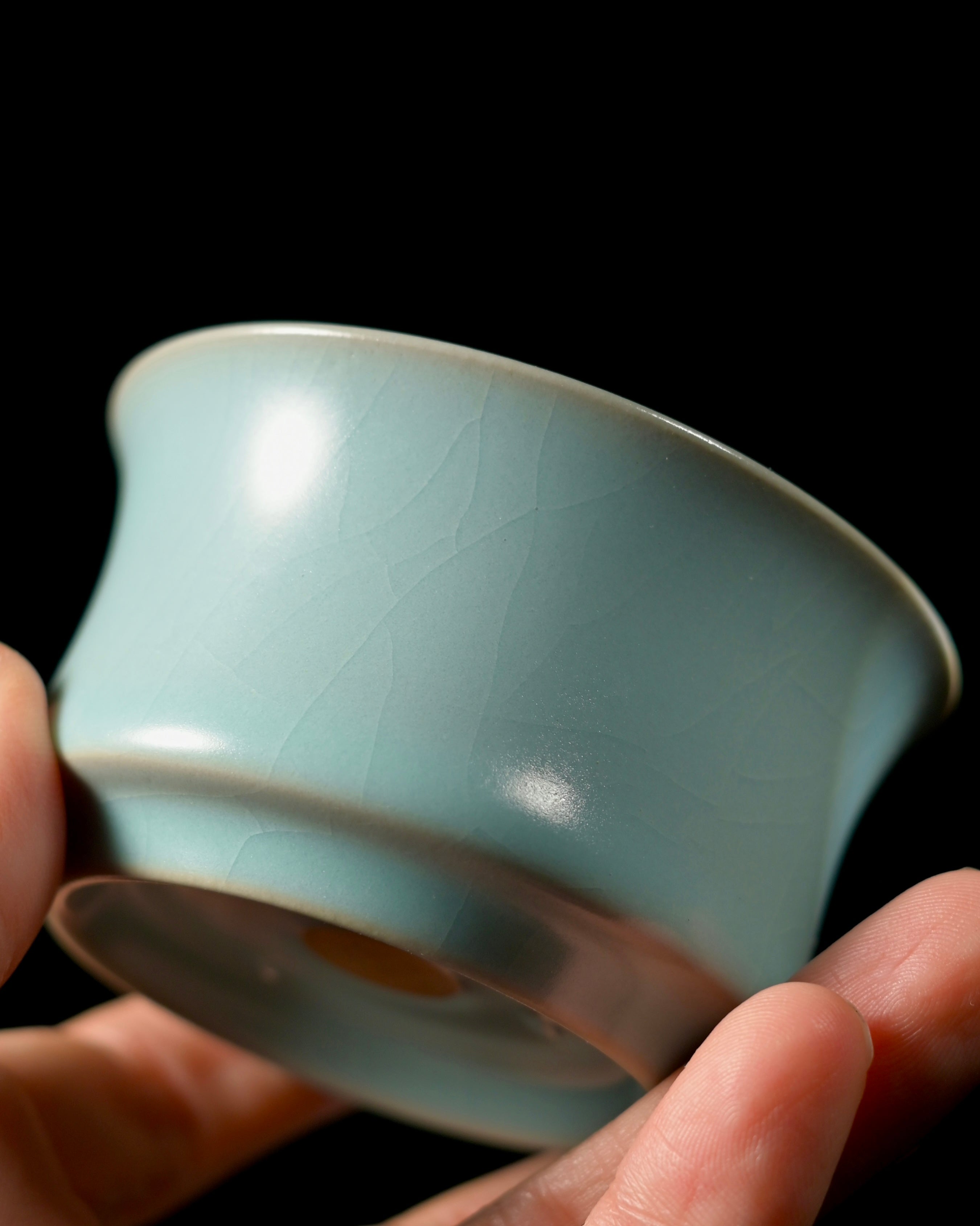 ru porcelain vintage glaze horseshoe – Ru Porcelain Vintage Glaze "Horse Shoe" Teacup by Kungfuyang