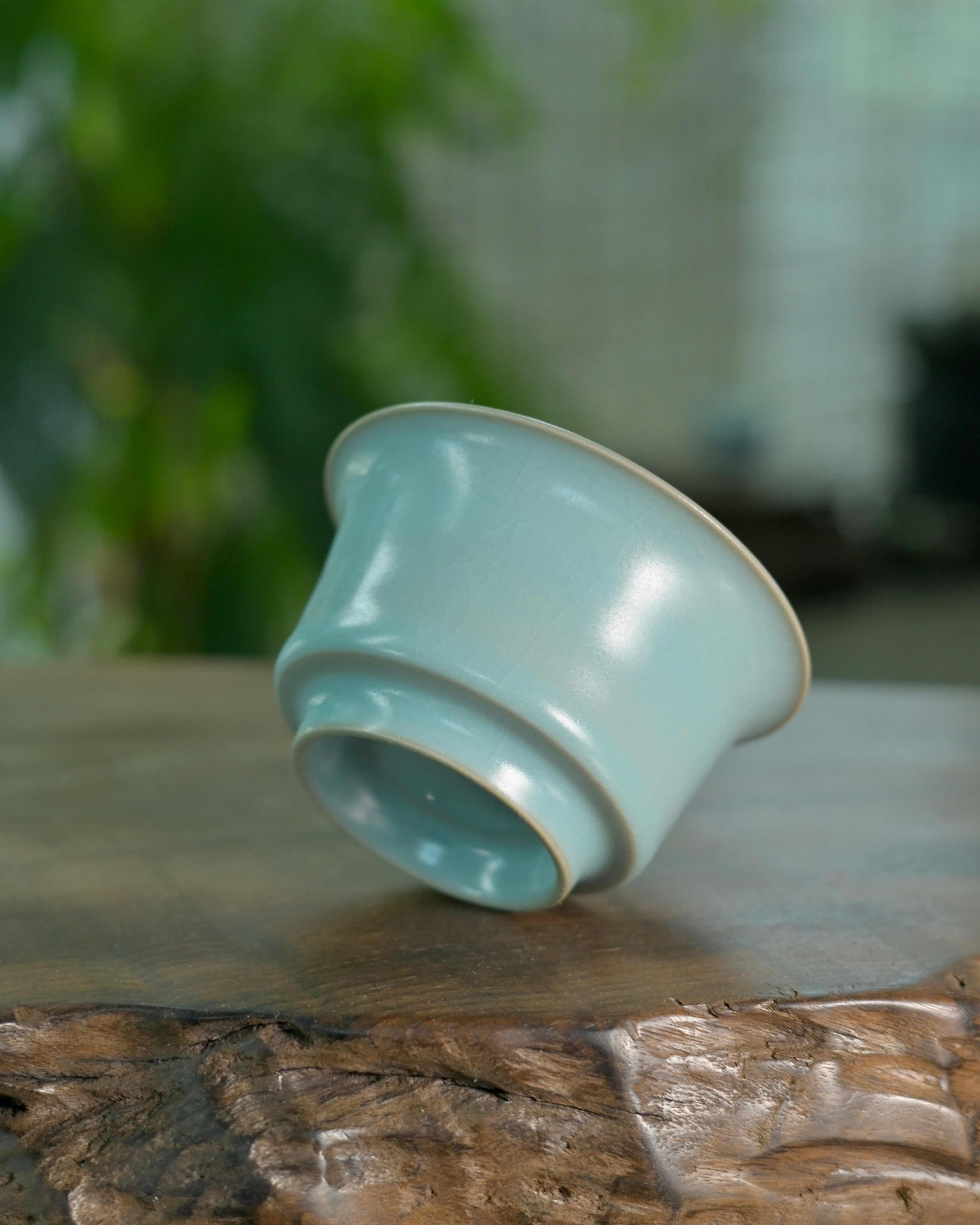 ru ware crackle glaze willow leaf pattern – Ru Ware Horse-Shoe Teacup 100ml by Kungfuyang