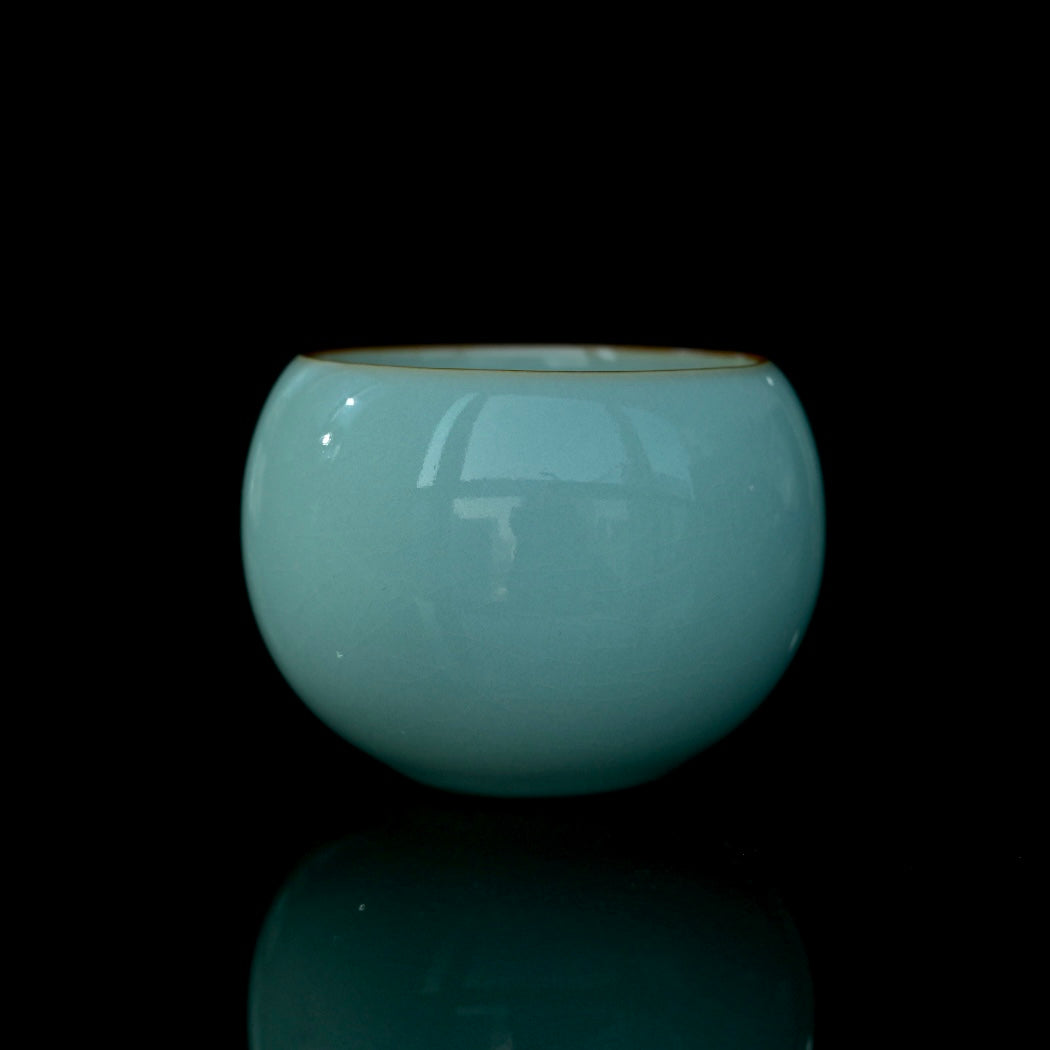 ru ware dragon egg crackle glaze teacup – “Dragon Egg” Ru Porcelain Host Teacup by Kungfuyang
