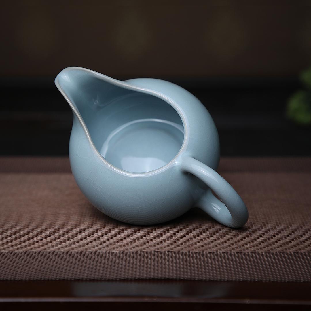 ru ware gongdao cup – Ru Porcelain Sky Blue Color Supporting Nail Craftsmanship by Kungfuyang