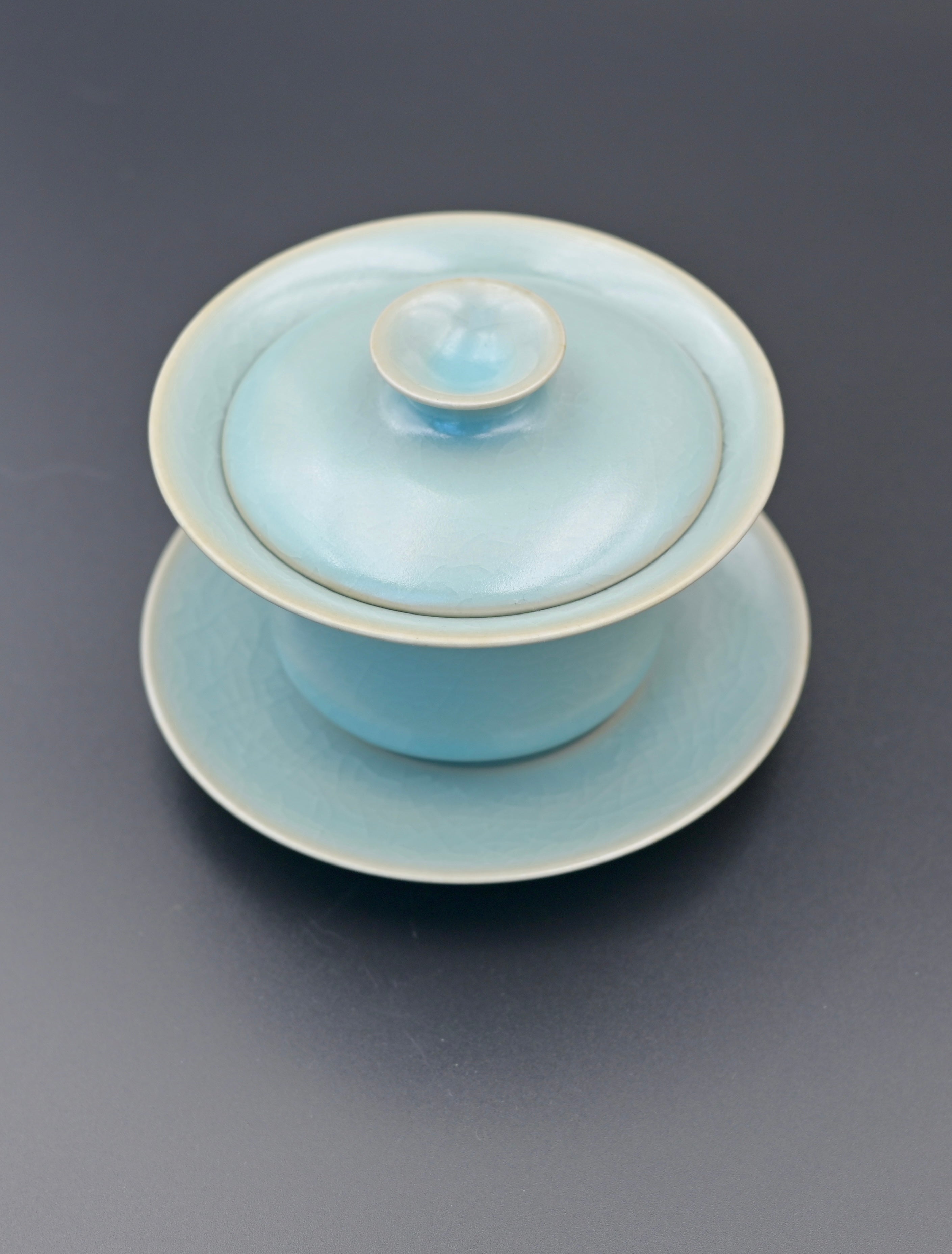 ruyao gaiwan – Ru Porcelain Vintage Glaze Crackles Gaiwan / Tea Bowl by Kungfuyang