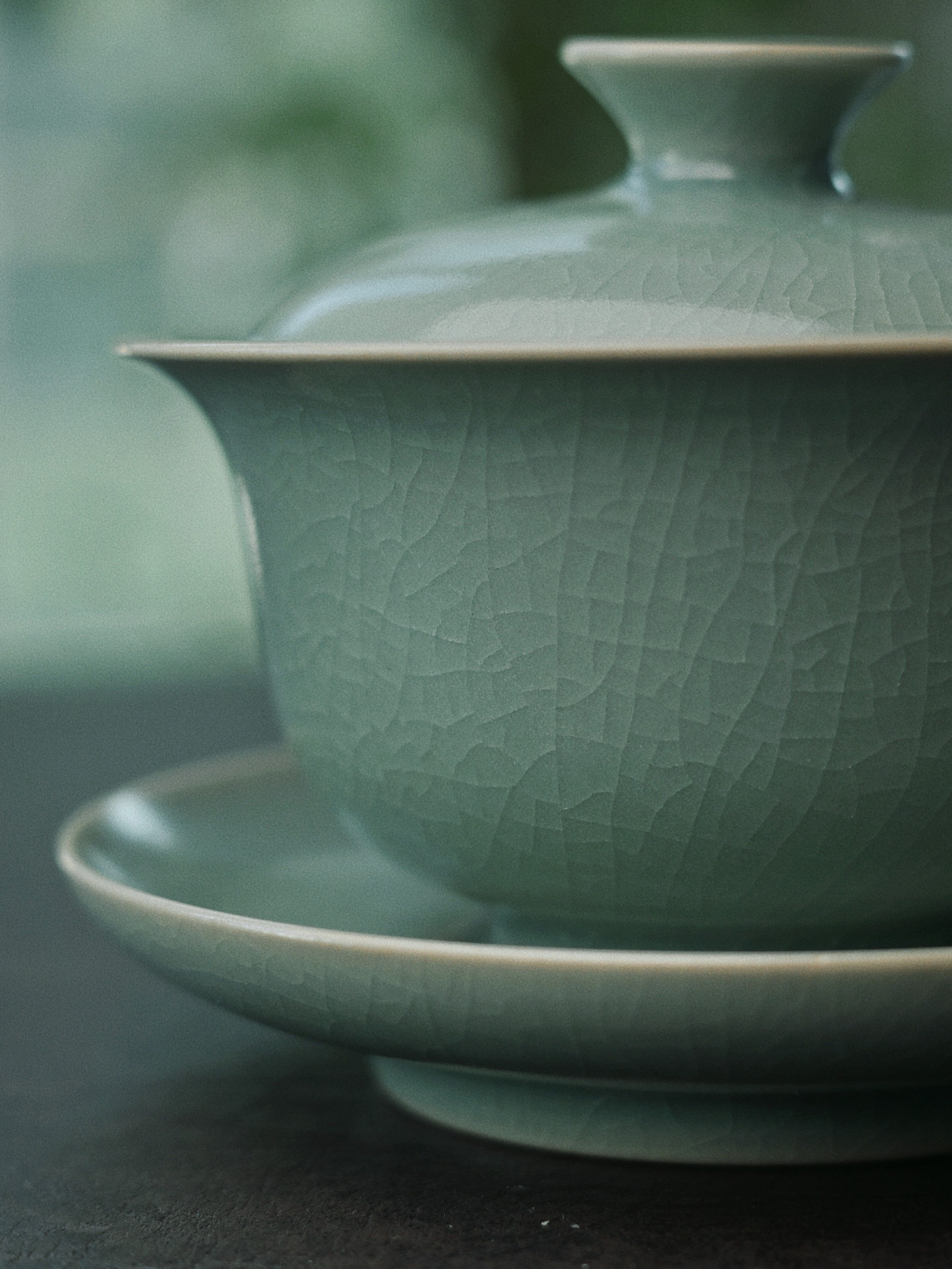 ruyao sky blue tea set bcd13b93 899e 4b4c – Ru Porcelain Gaiwan (Tea Bowl) with Crab-Claw Crackle Patterns by Kungfuyang