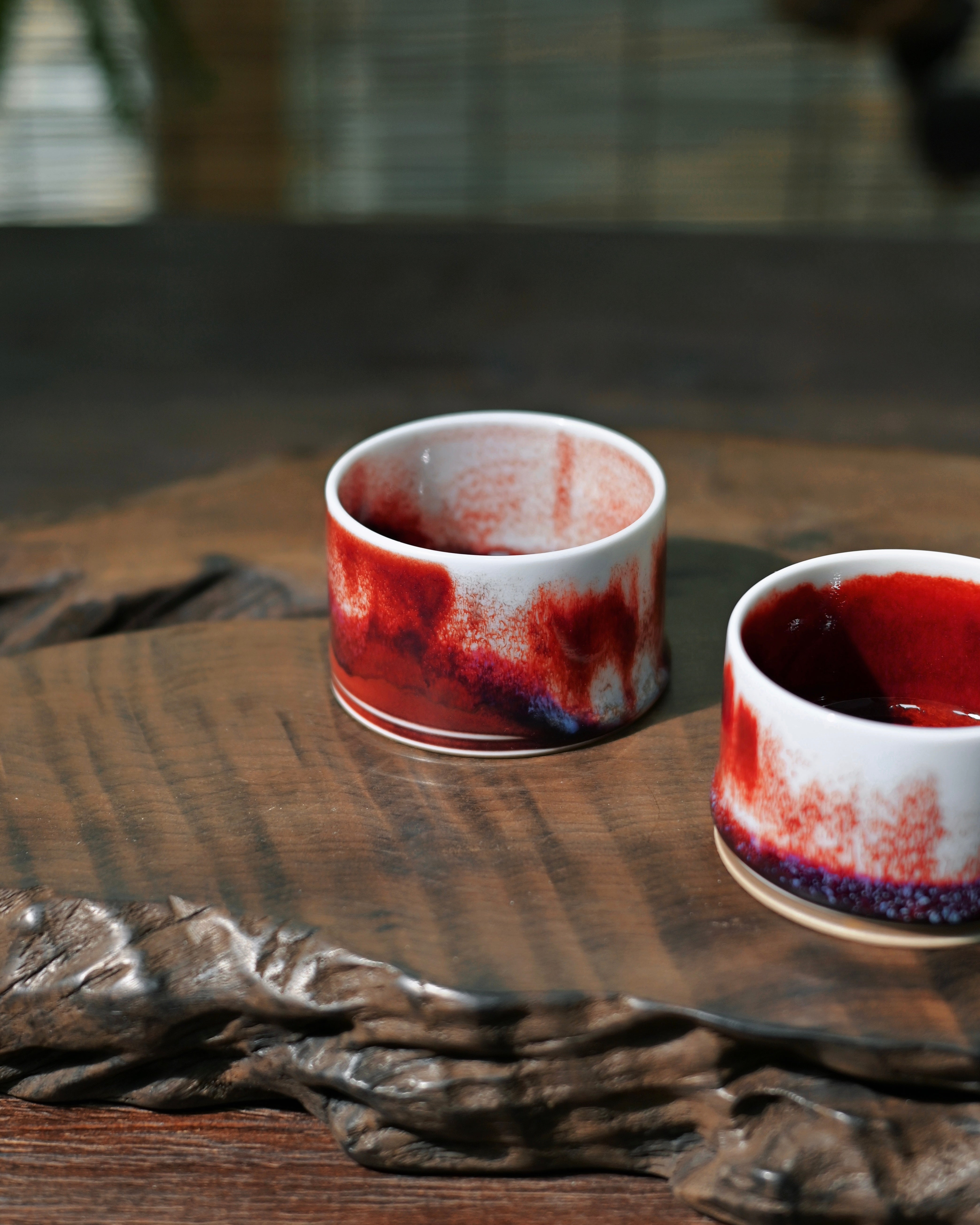 Kungfuyang artisan jun porcelain cup – Jun Ware Vermillion Thumb-Ring Cup 80ml by Kungfuyang