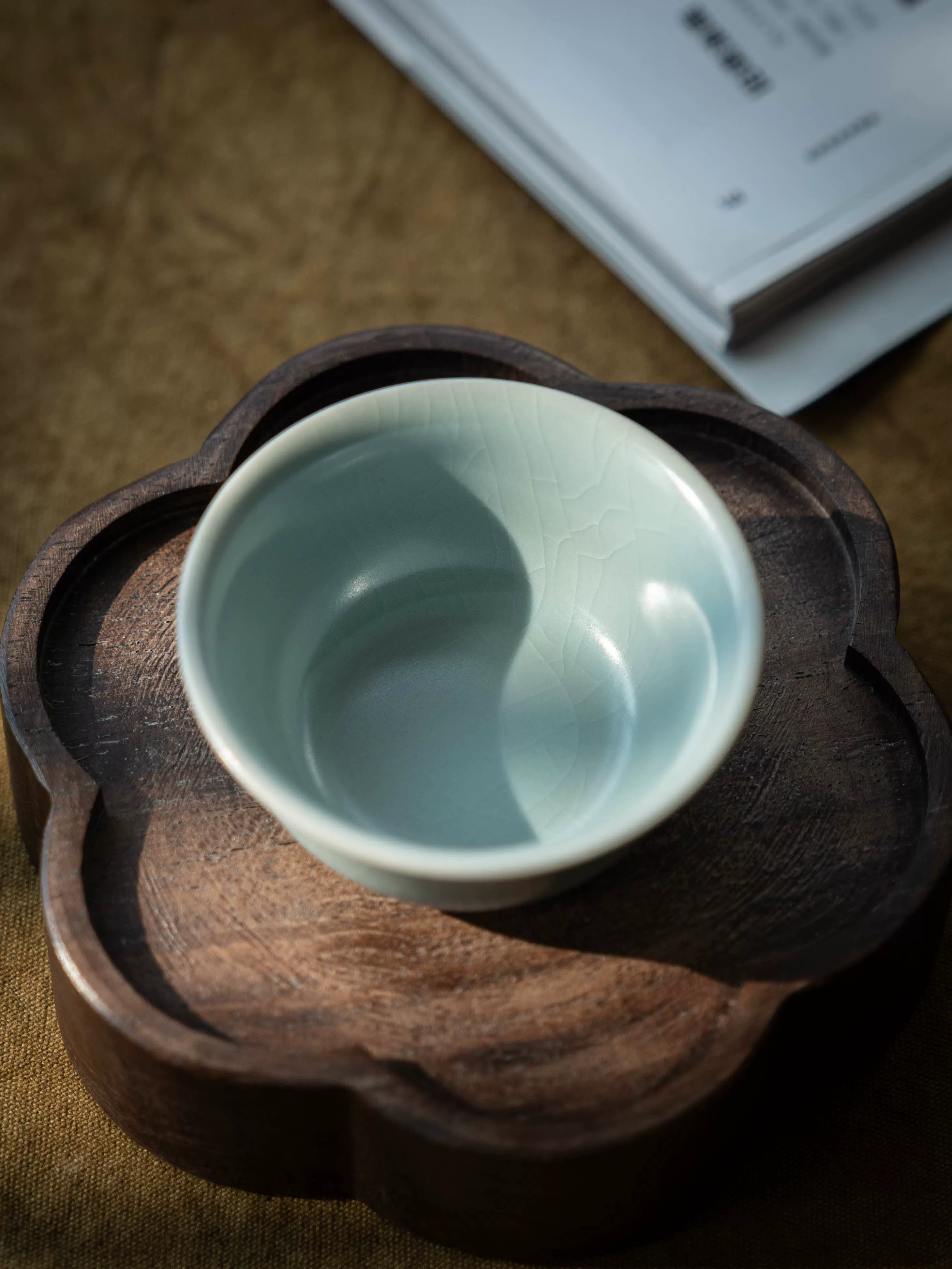 Kungfuyang teacup 80ml – Ru Ware "Sesame Nail" Teacup Ice-Crackle Pattern 80ml by Kungfuyang
