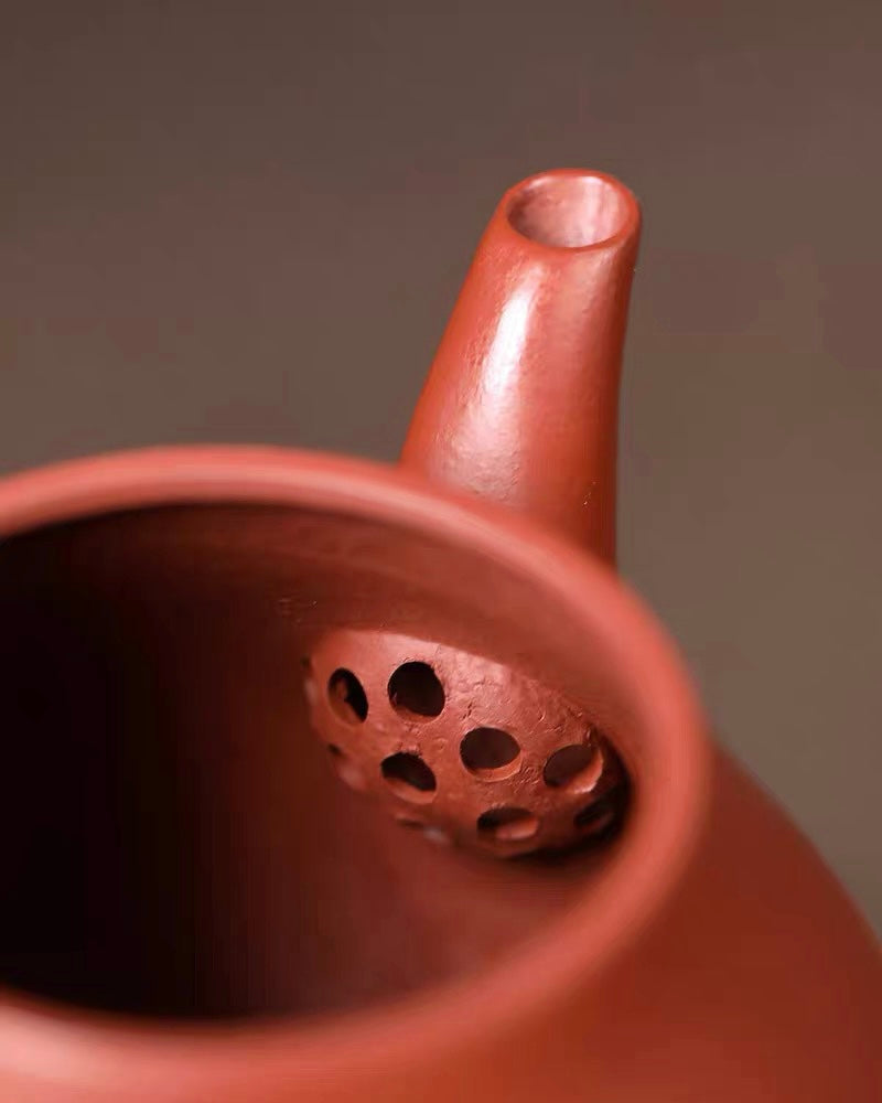 single tea dedicated use teapot – Yixing Zisha Zhuni Clay Pear-Shaped Teapot 130ml by Kungfuyang