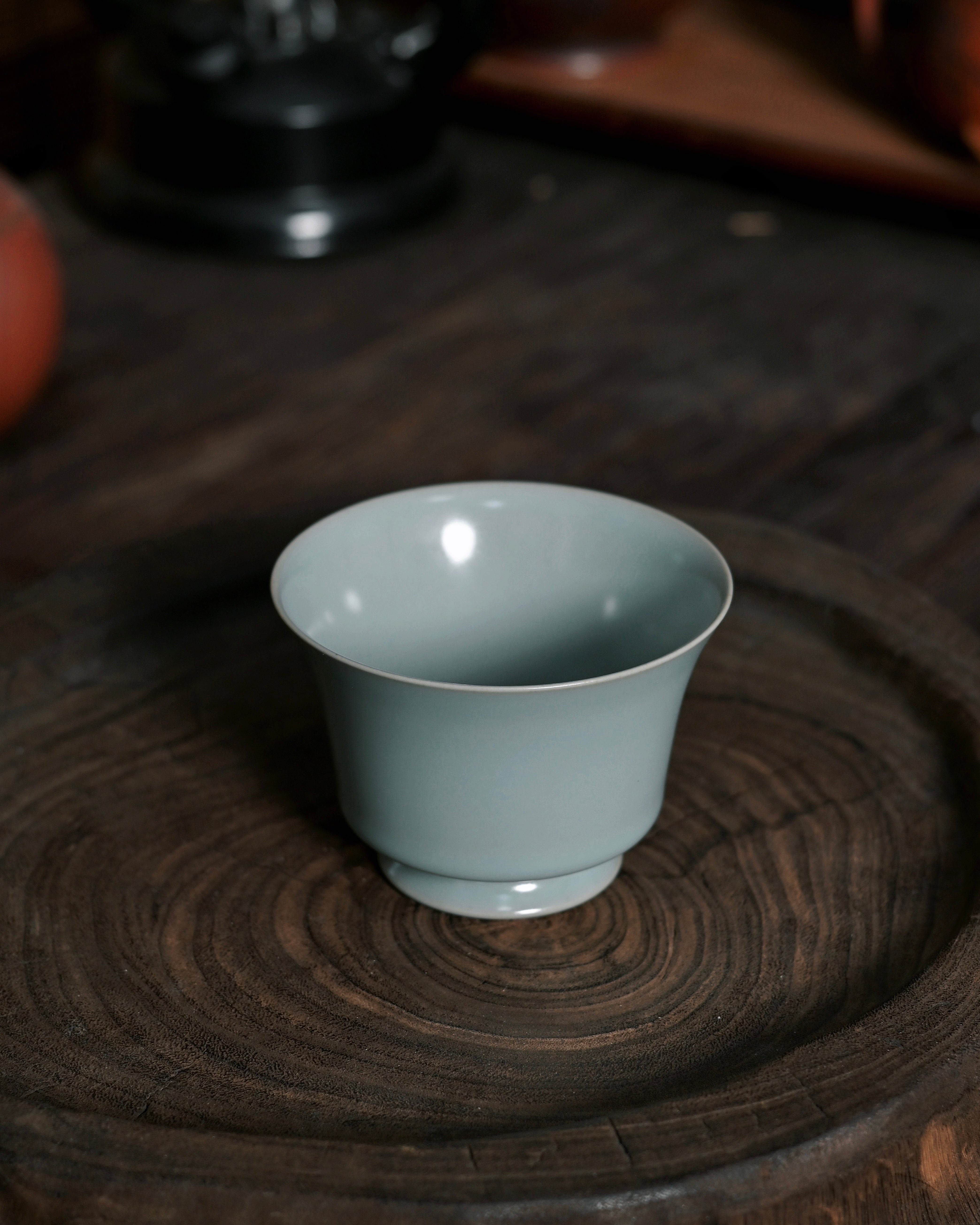 song dynasty minimalist design – Ru Ware Sky-Blue Glaze Short-Stem Teacup by Kungfuyang