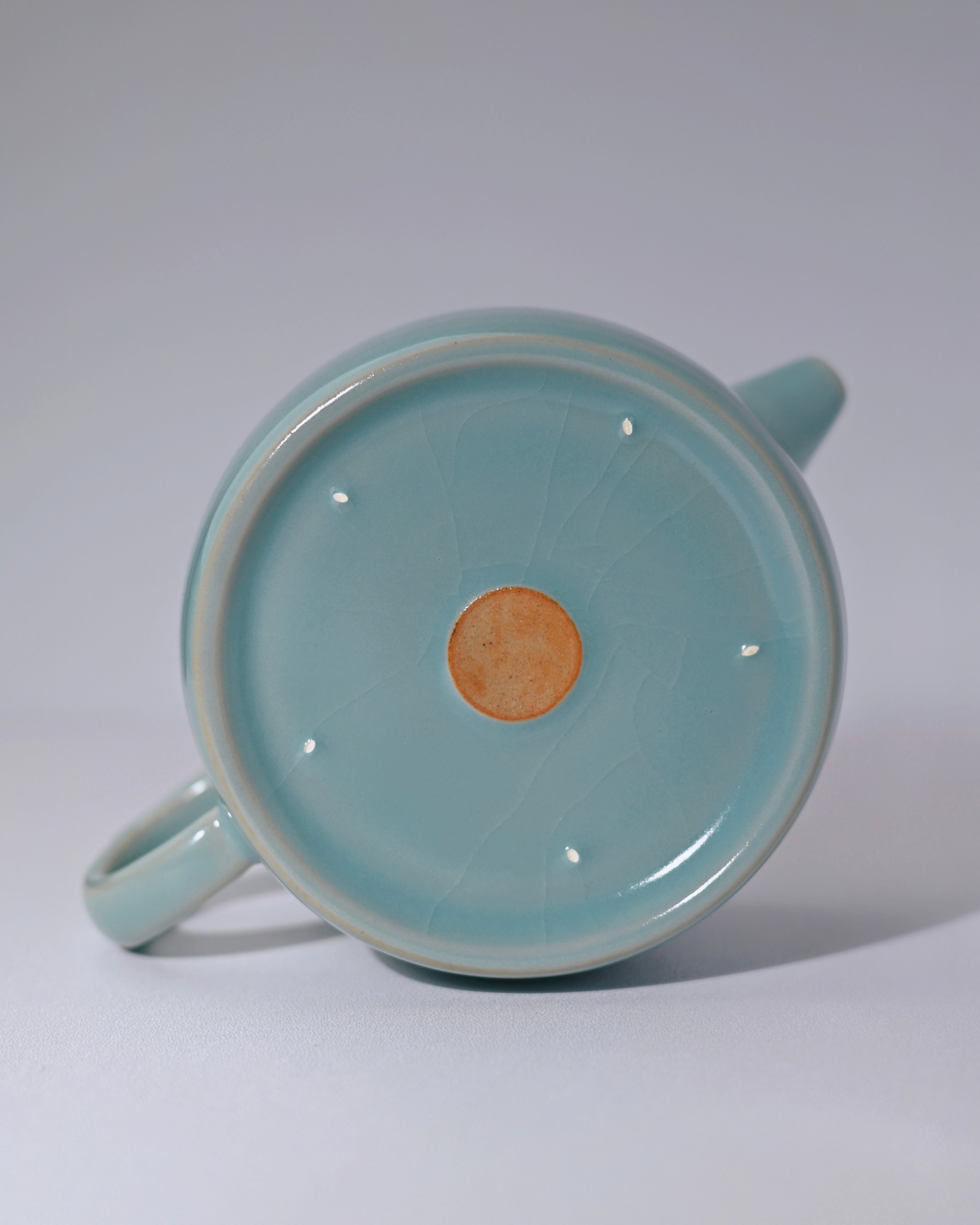 tea stained crackle patterns – Ru Ware Celadon Glaze Jinglan Teapot by Kungfuyang