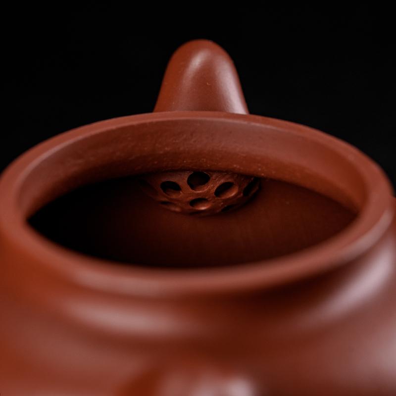 tight fitting lid tea aroma pot – Yixing Zhuni Clay Lotus Seed Zisha Teapot 120ml by Kungfuyang