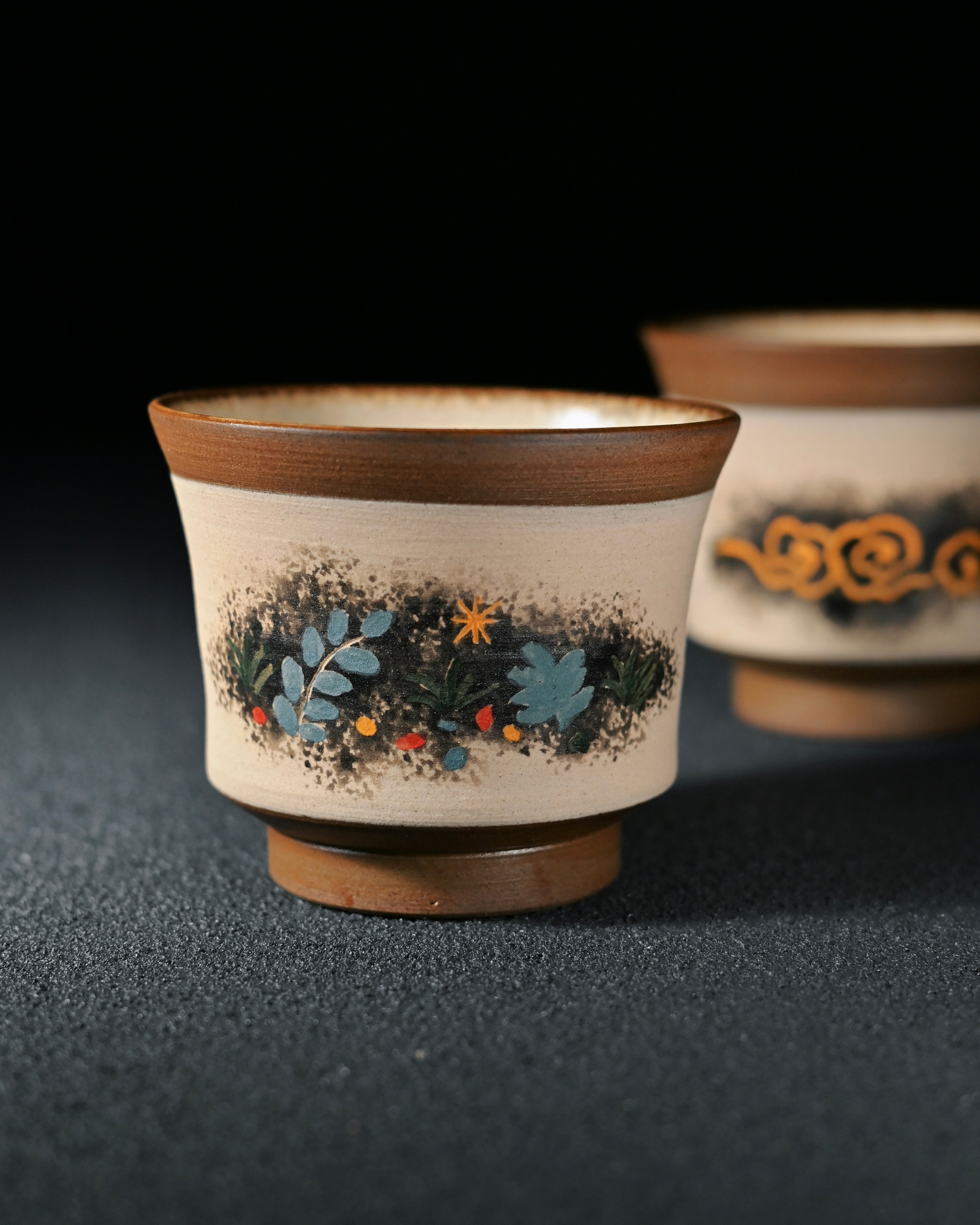 traditional handcraft ceramic cups – Jingdezhen Chinese Ink Wash Style Painted Pony Teacup 120ml by Kungfuyang