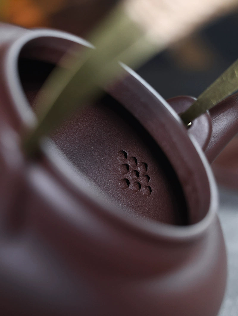 traditional yixing purple clay tea pot – Yixing Zisha Clay Large Capacity Handle-Operated Teapot by Kungfuyang