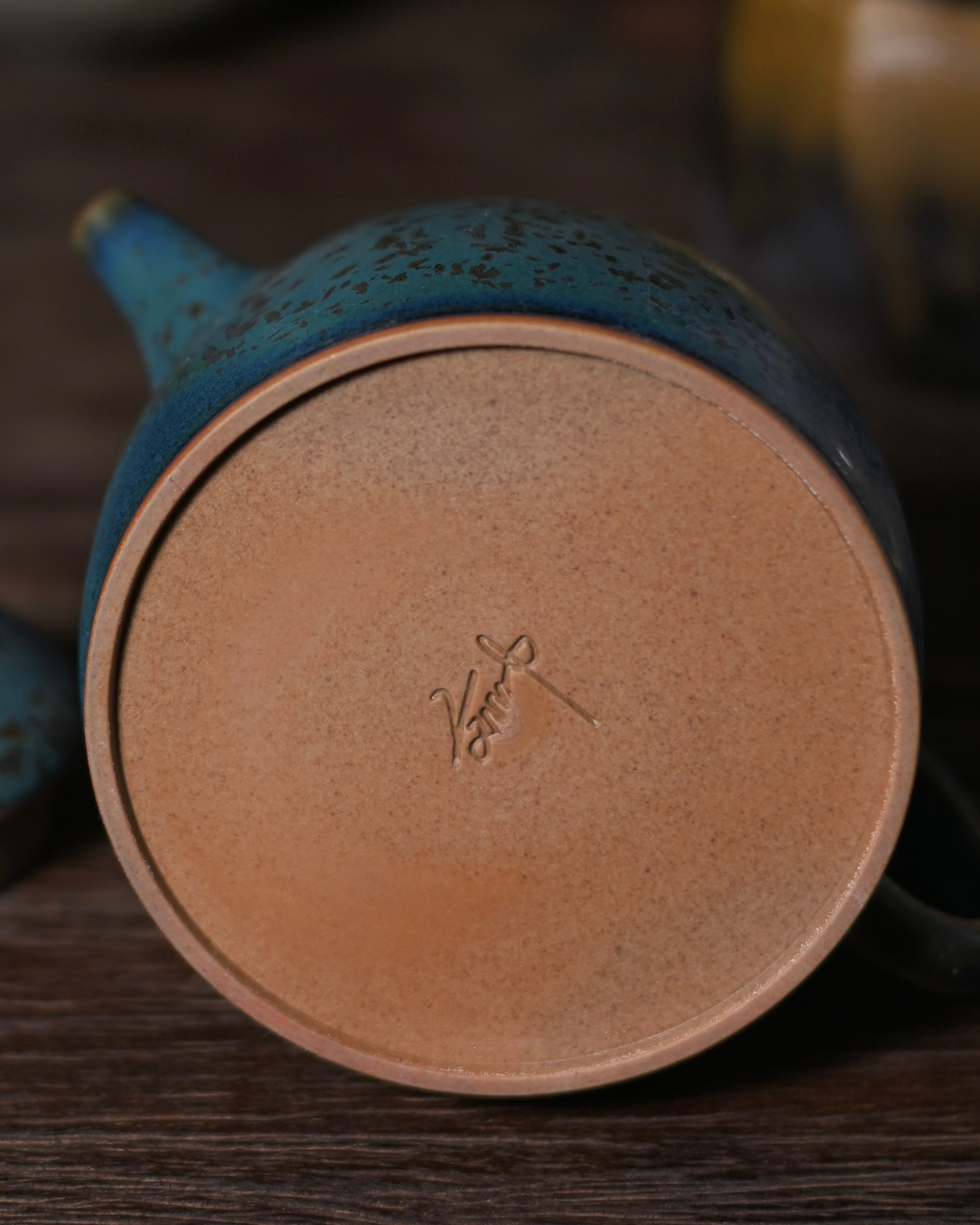 unglazed incense ash interior – Jun Ware "Qin Quan" Teapot in Pine-Green Celadon 210ml by Kungfuyang