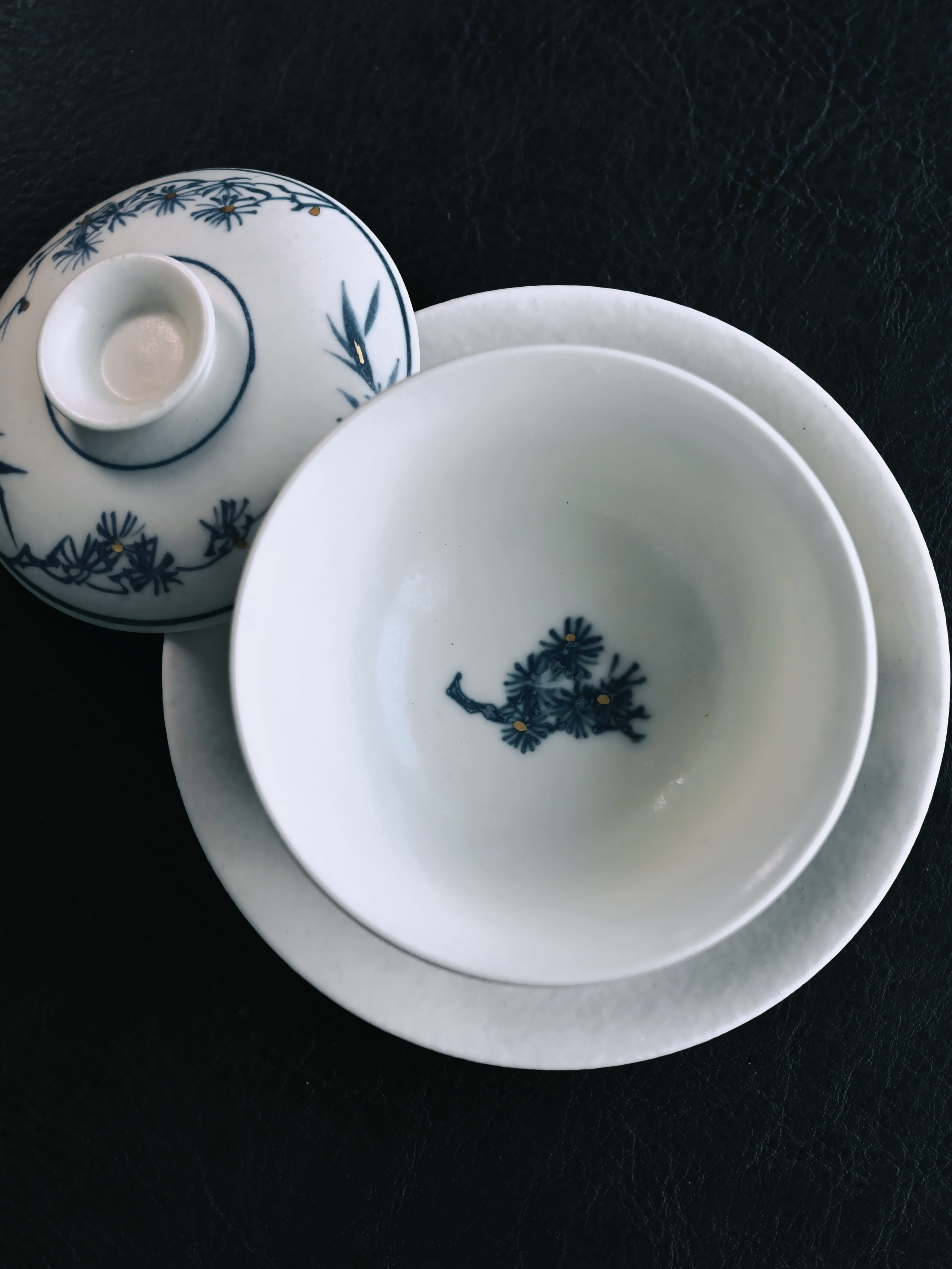 vintage hand painted blue and white – Jingdezhen Handcrafted Blue-and-White 'Scholar's Treasure' by Kungfuyang