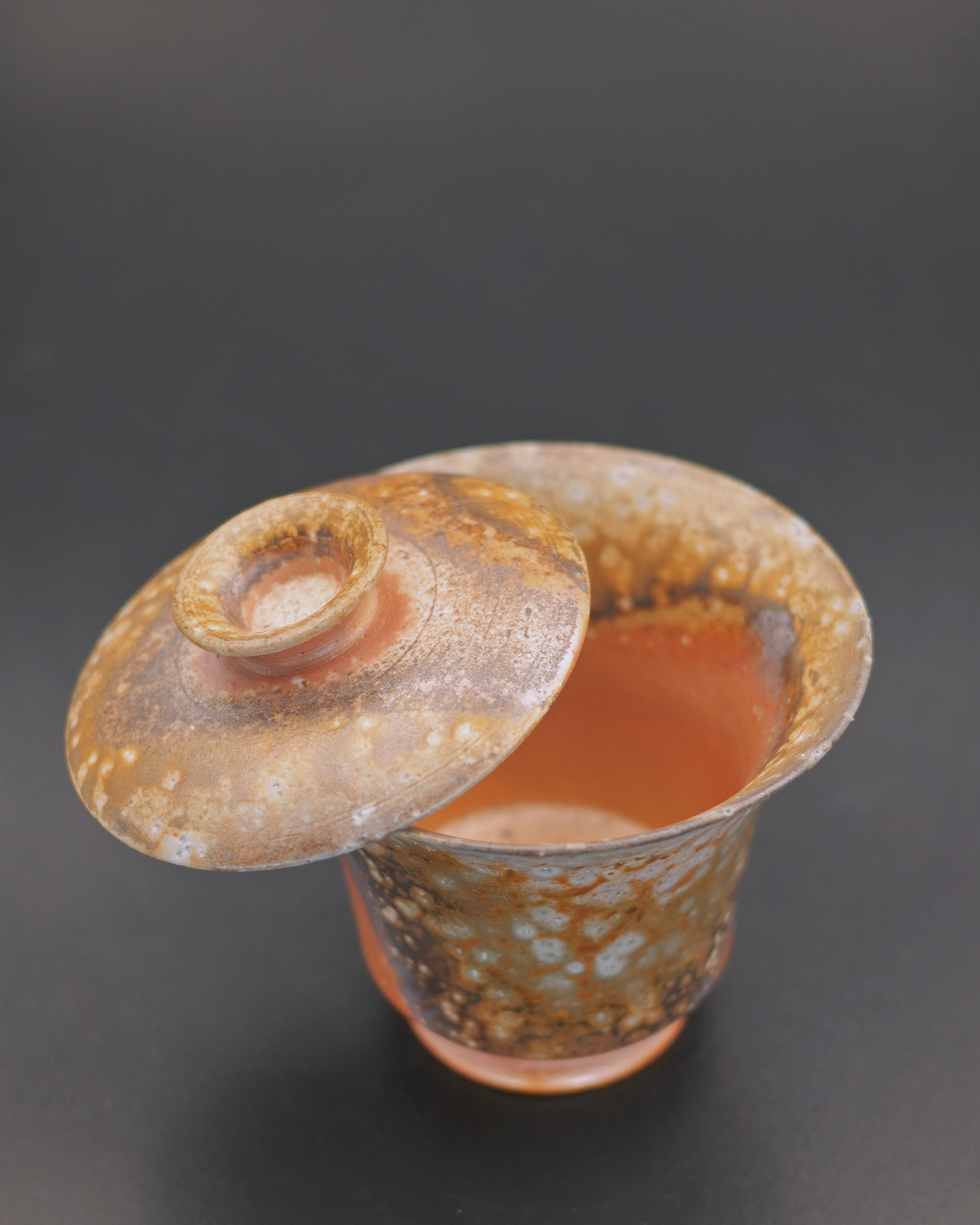 wood fired gaiwan unglazed tea session – Unique Piece Wood-Fired Horse-Shoe Gaiwan – 120ml by Kungfuyang