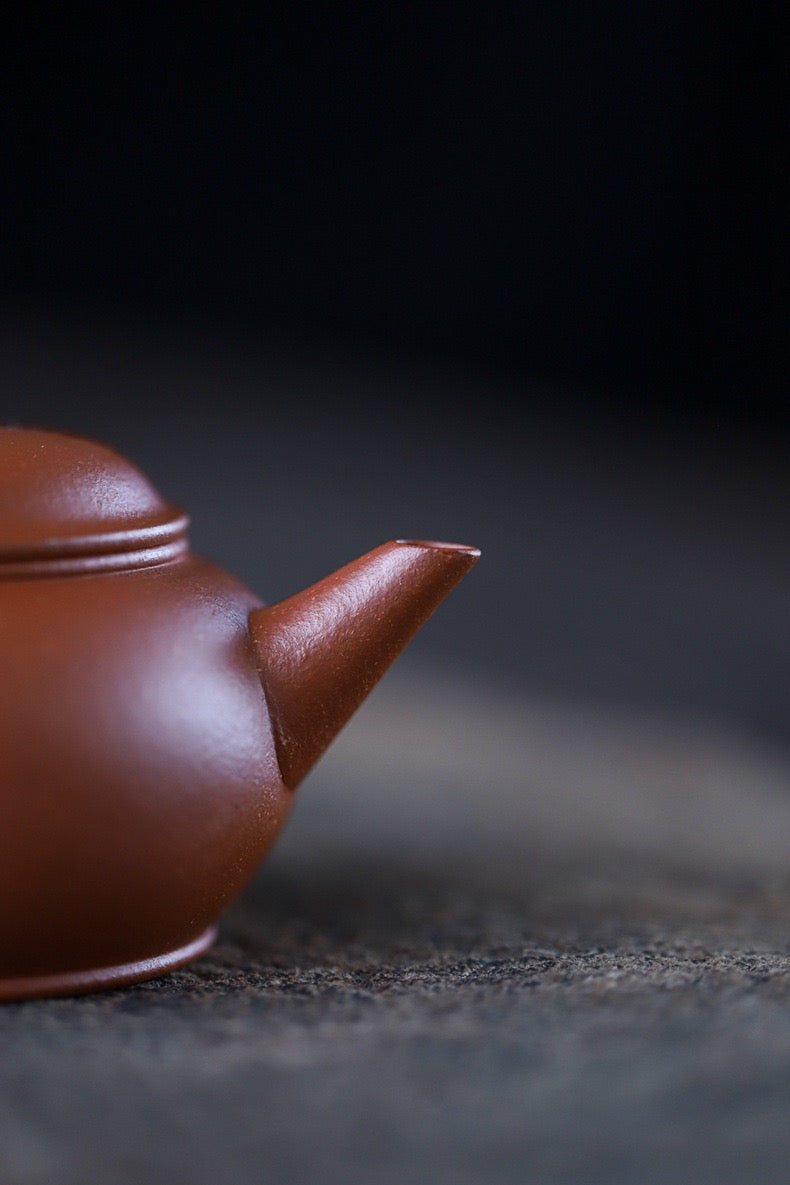 yixing jiangpo clay aged appearance – Yixing Original Mine Jiangpo Clay Level Teapot by Kungfuyang