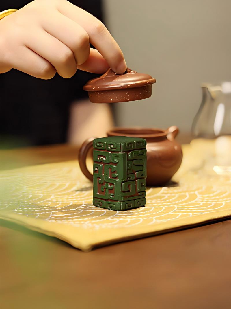 yixing tea pet lid stand – Yixing Zisha Zhuni Clay Teapot / Gaiwan Lid Holder by Kungfuyang