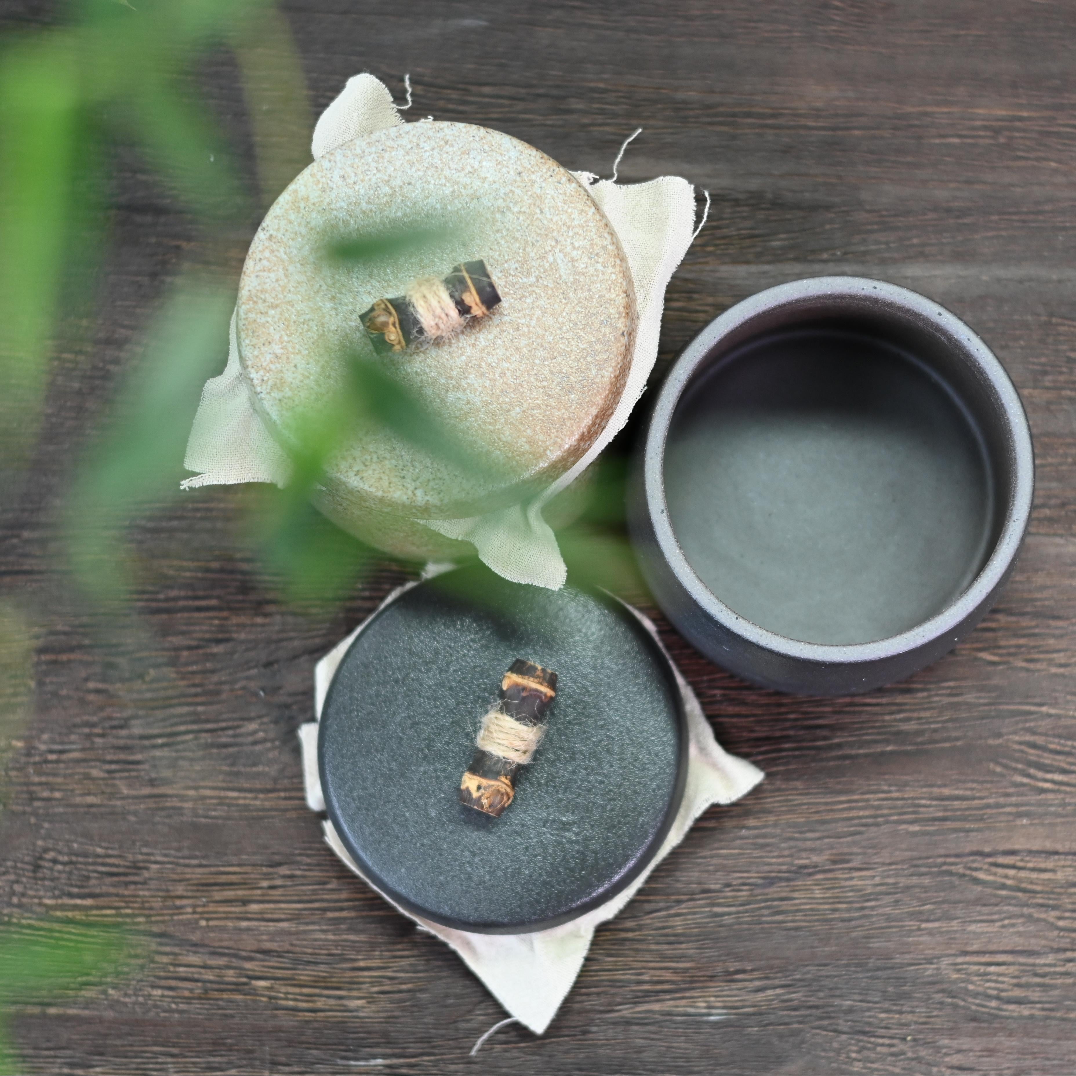 zen meditation tea set – Retro Japanese Style Small Size Coarse PotteryTea Canister by Kungfuyang