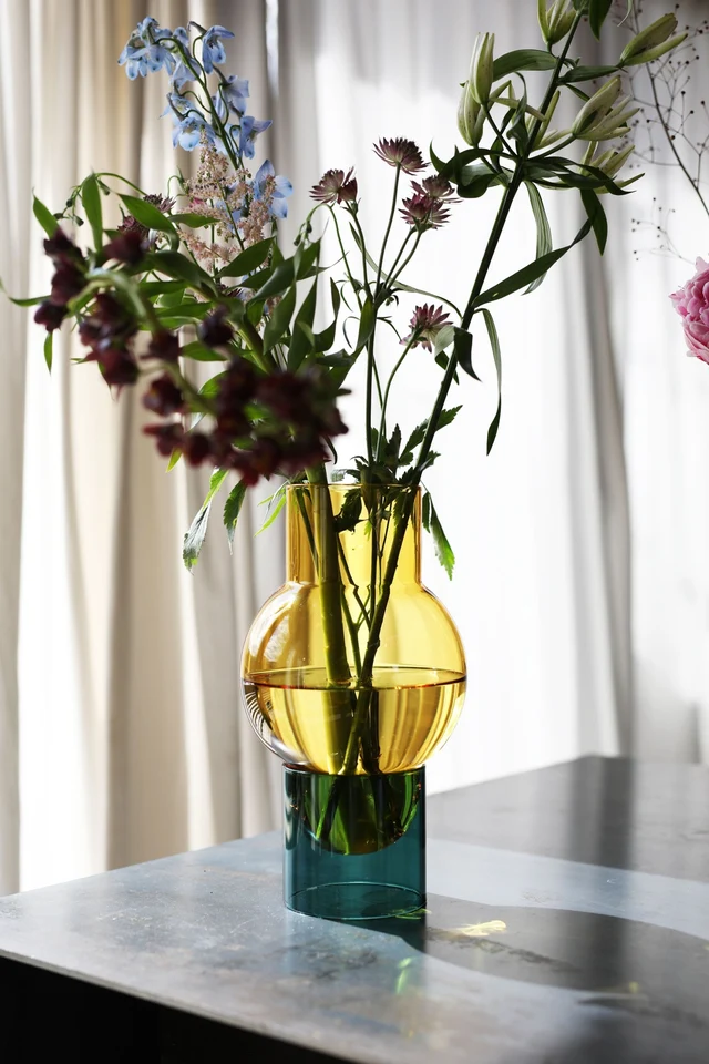 vase