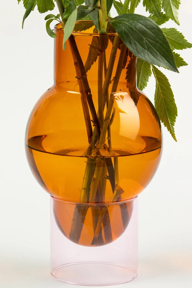 vase