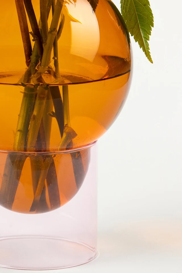 vase