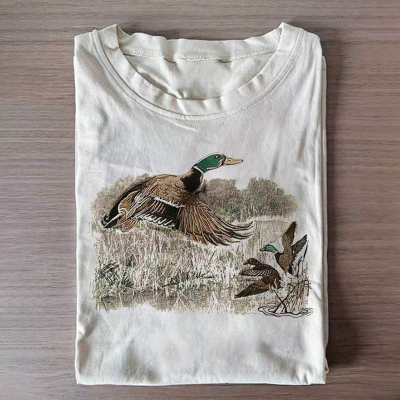 Vintage Fall Duck T-shirt-Teevibe