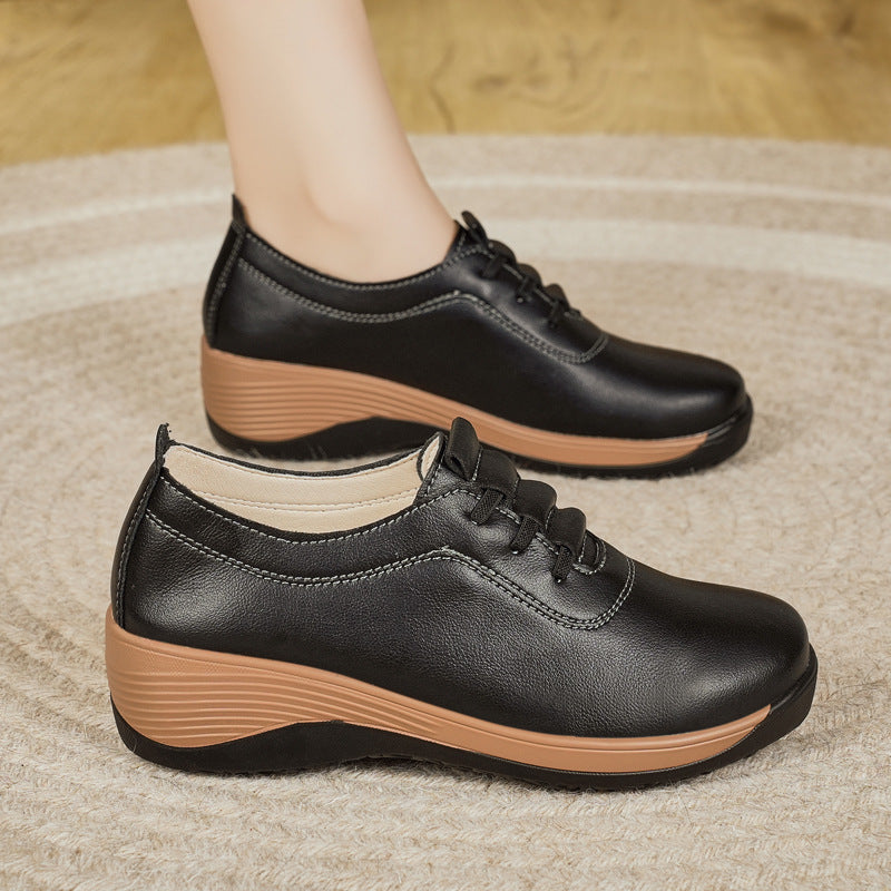 Zapatos casuales de cuero con tacón de cuña