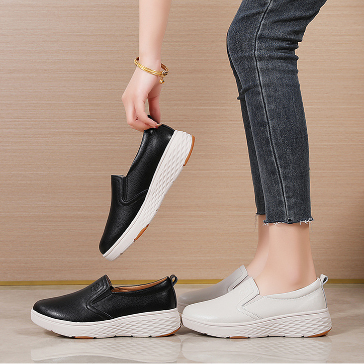 Zapatos casuales cómodos de cuero