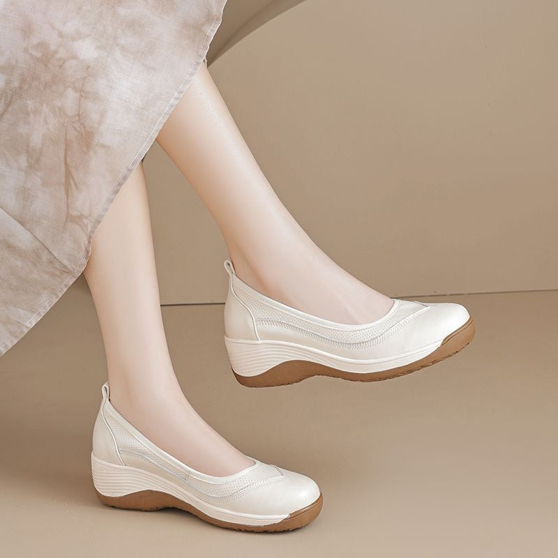 Zapatos de cuero con suela gruesa y punta redonda