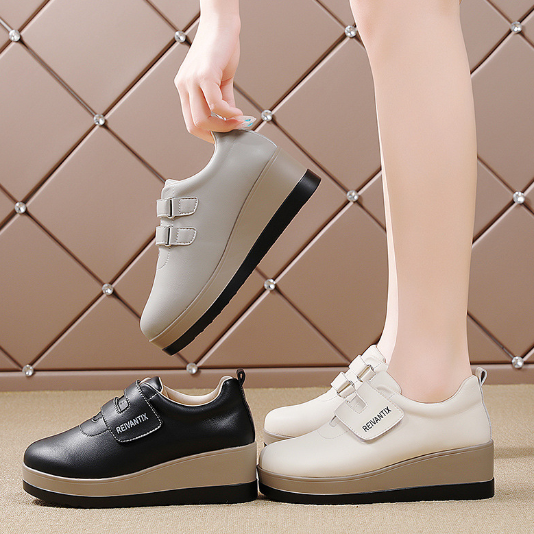 Zapatos de cuero con suela gruesa y velcro