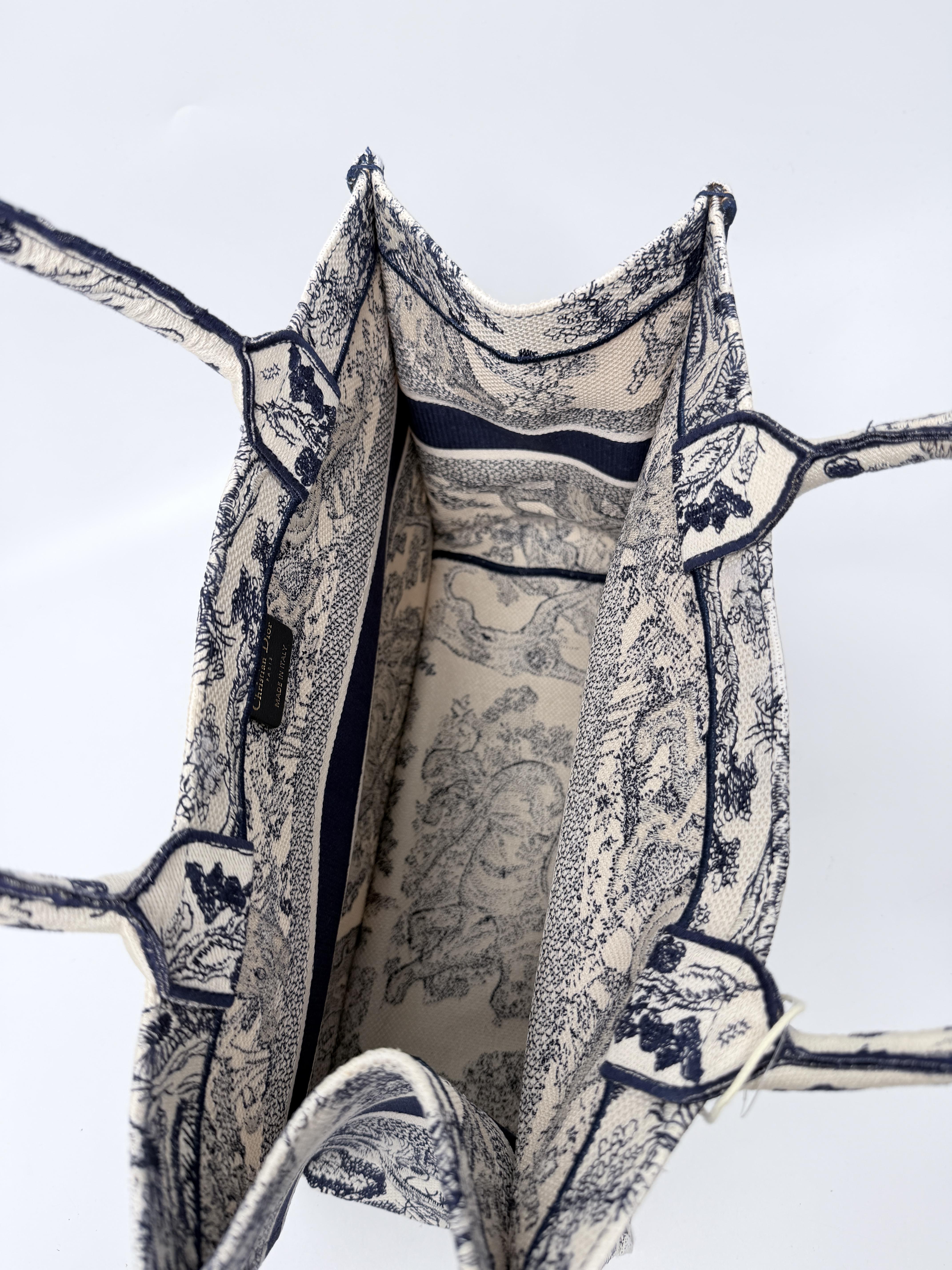 Christian Medium Book Tote Blue Toile de Jouy Embroidered XU012CD