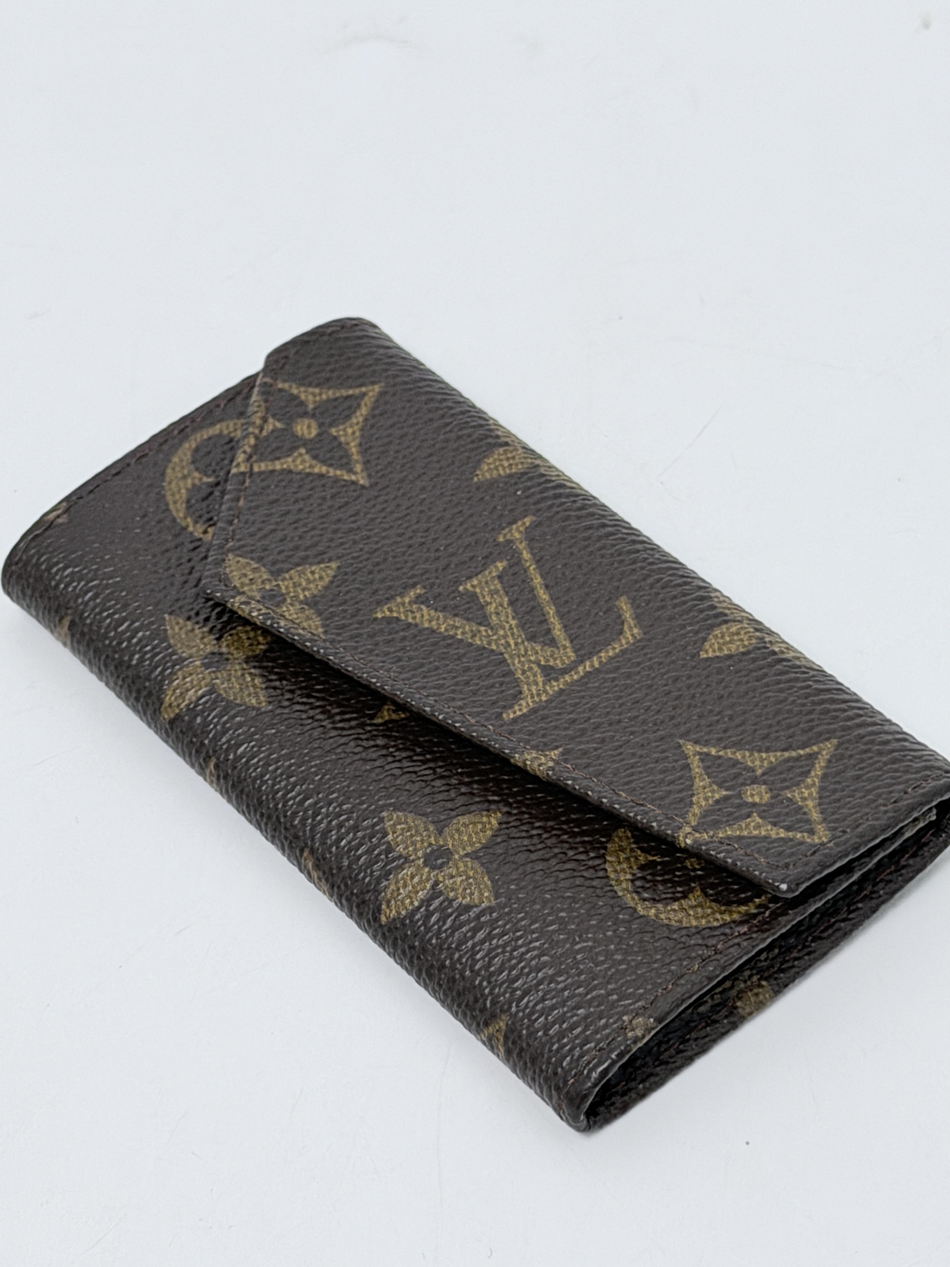 Monogram 6 Key Case Holder Brown Leather Gold HW JD1136LV