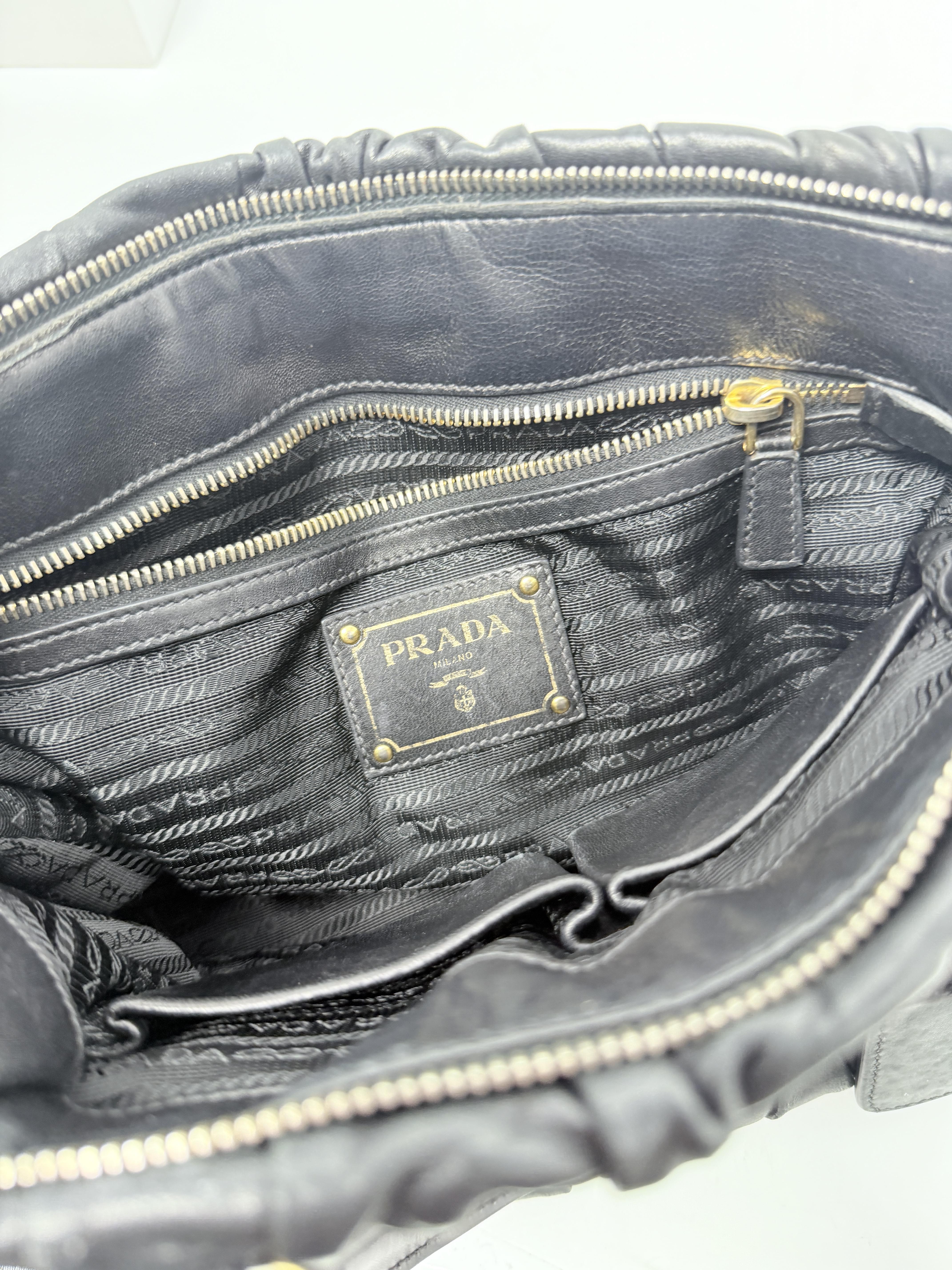 Nero Black Ruched Gaufre Lambskin Top Handle Shoulder Bag Gold HW JA1216PR