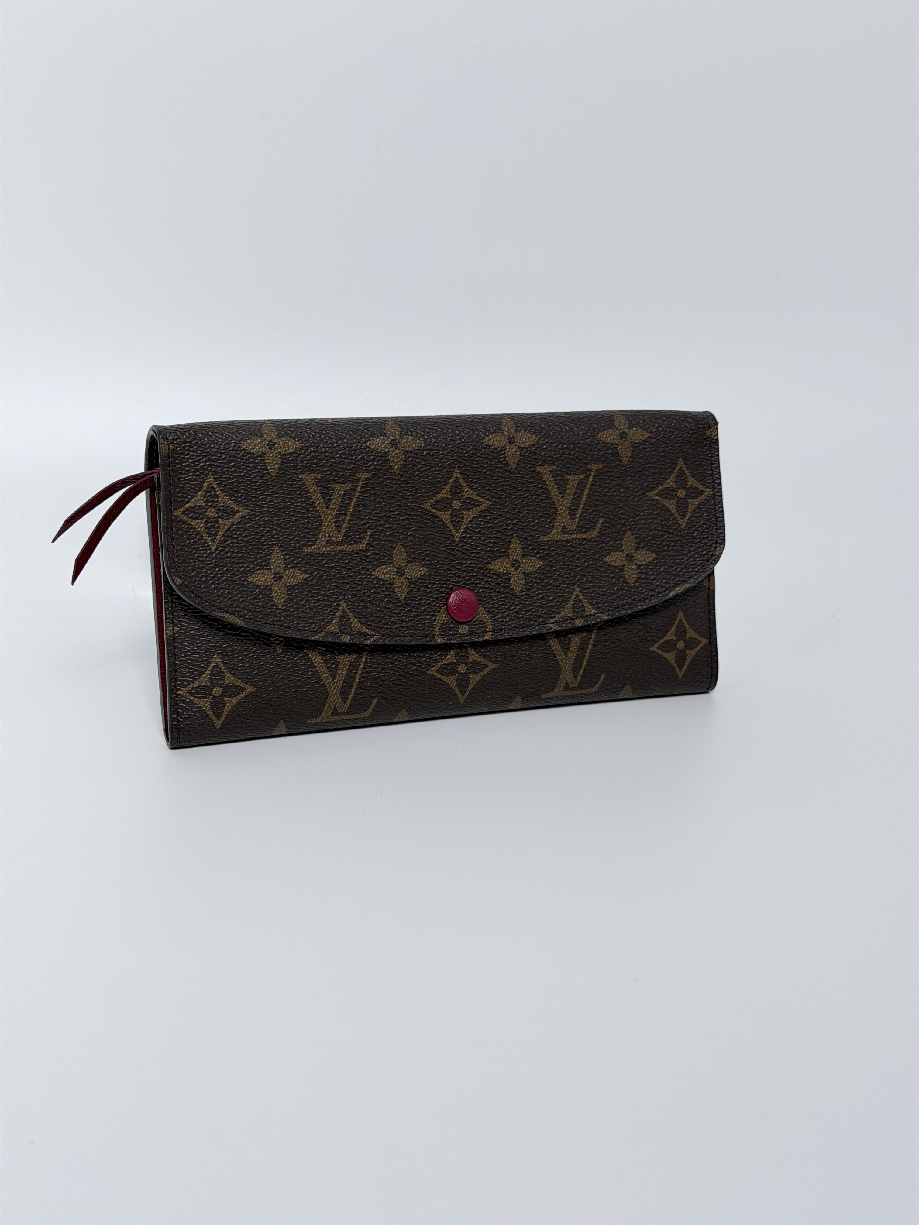 Monogram Sarah Long Brown Red Button SH110LV