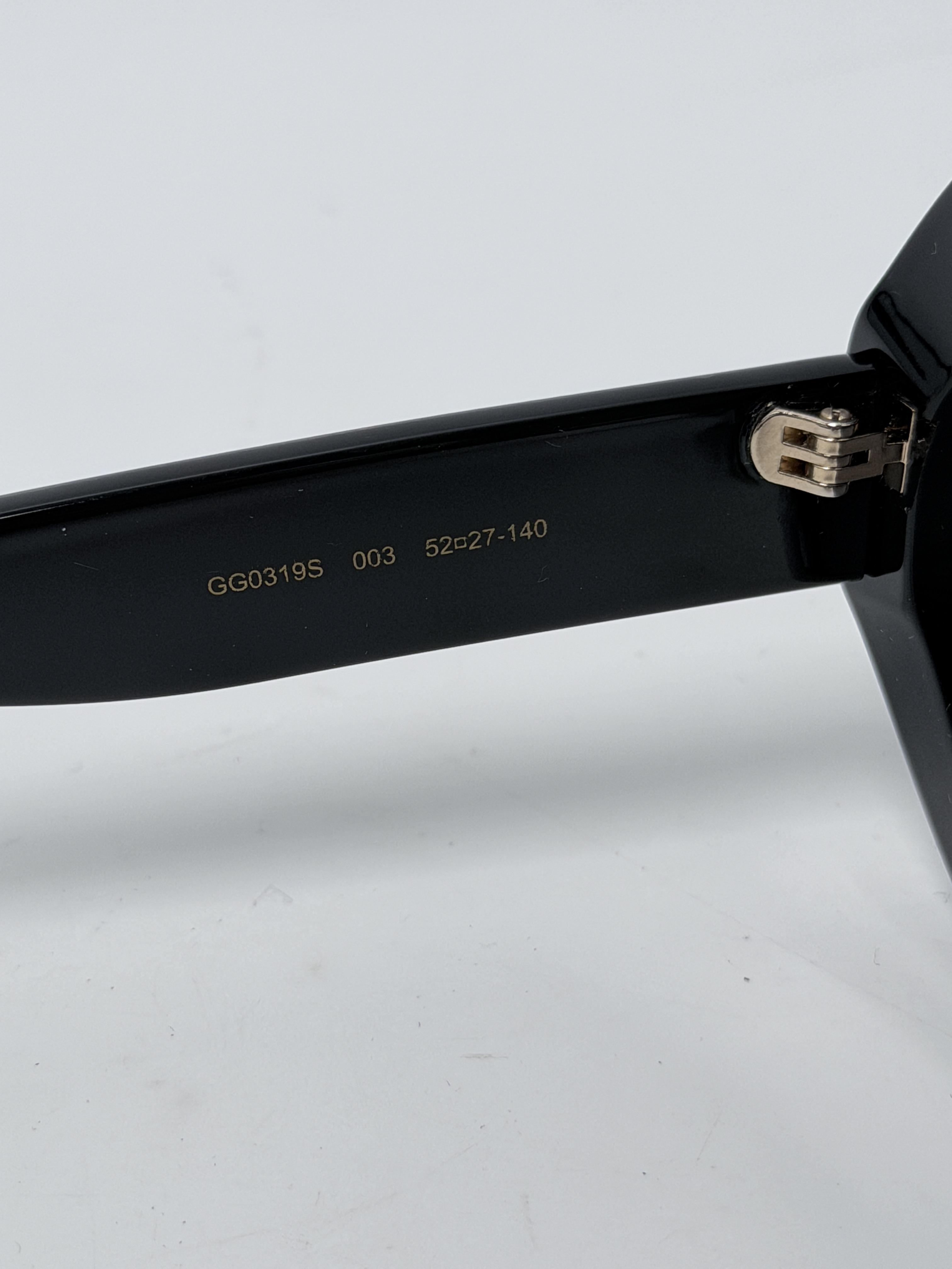 Gucci GG0326S Square Tortoiseshell Sunglasses with Hard Case ZS100GG