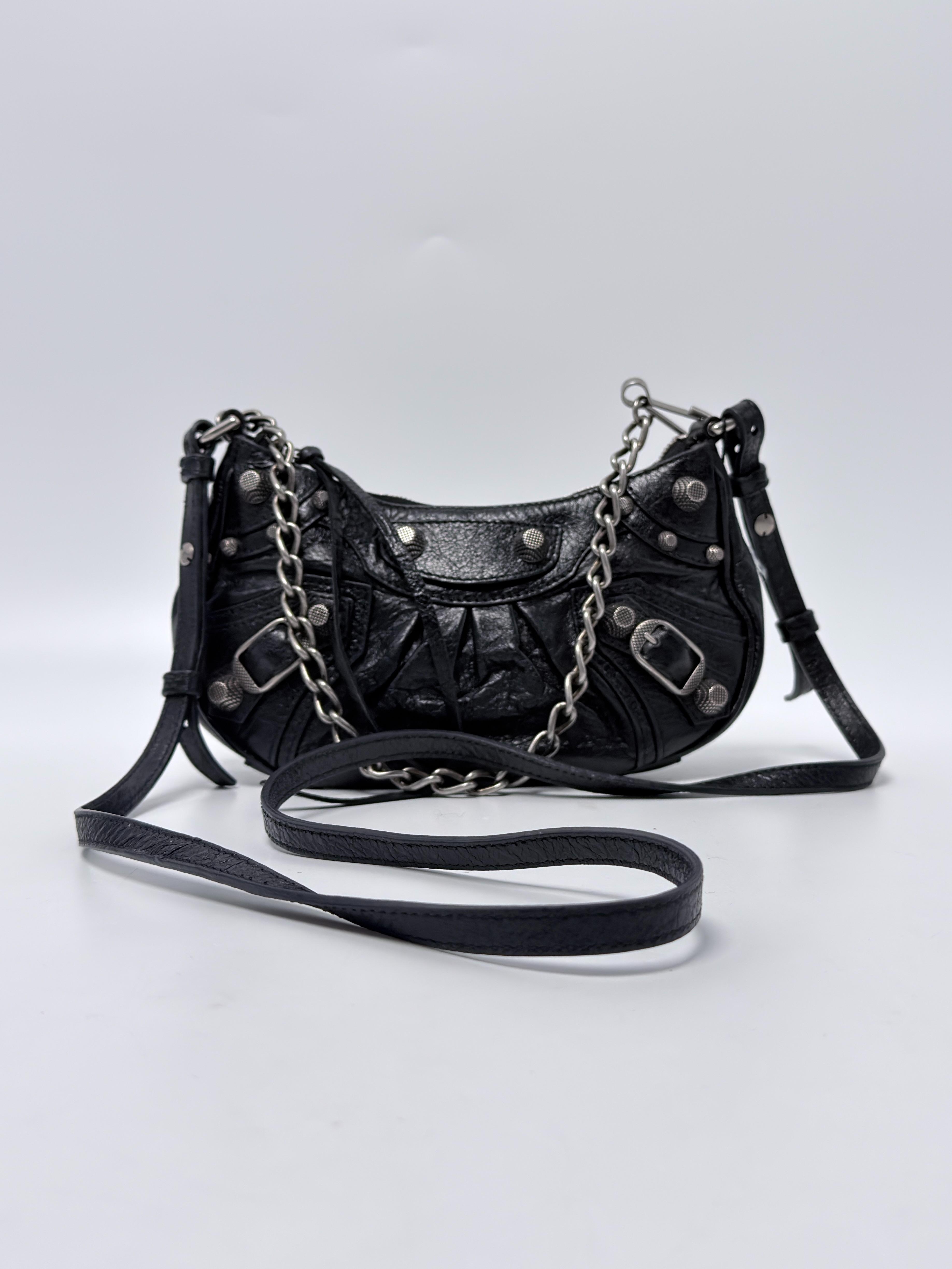 Le Cagole Mini Bag with Chain Arena JE796BL