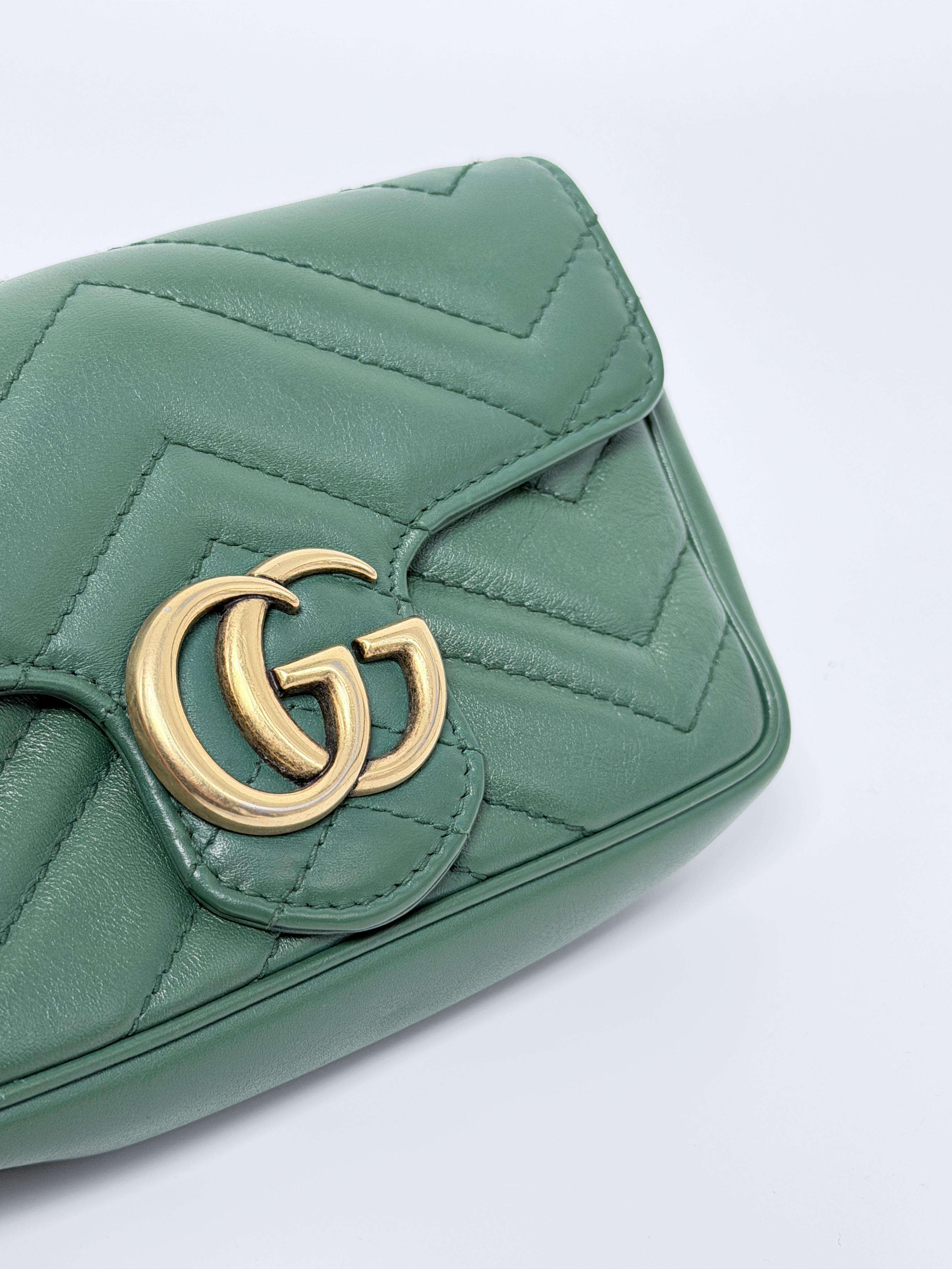 Pre-owned GUCCI GG Leather Crossbody Bags Authentic Marmont Matelassé Mini Crossbody Bag JD091GG