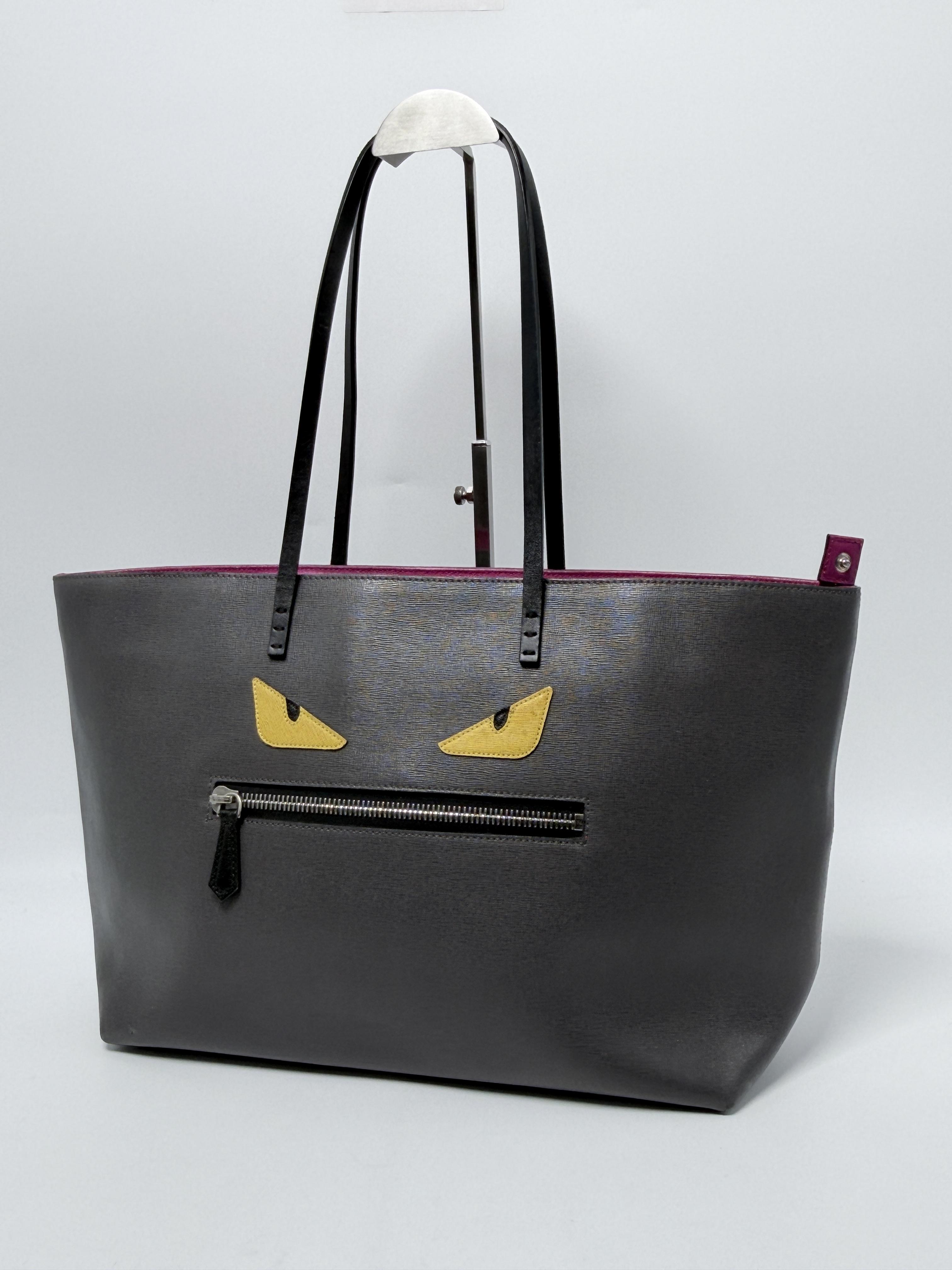 Black Bag Bugs Monster Eyes Medium Roll Tote Bag BIN002FD