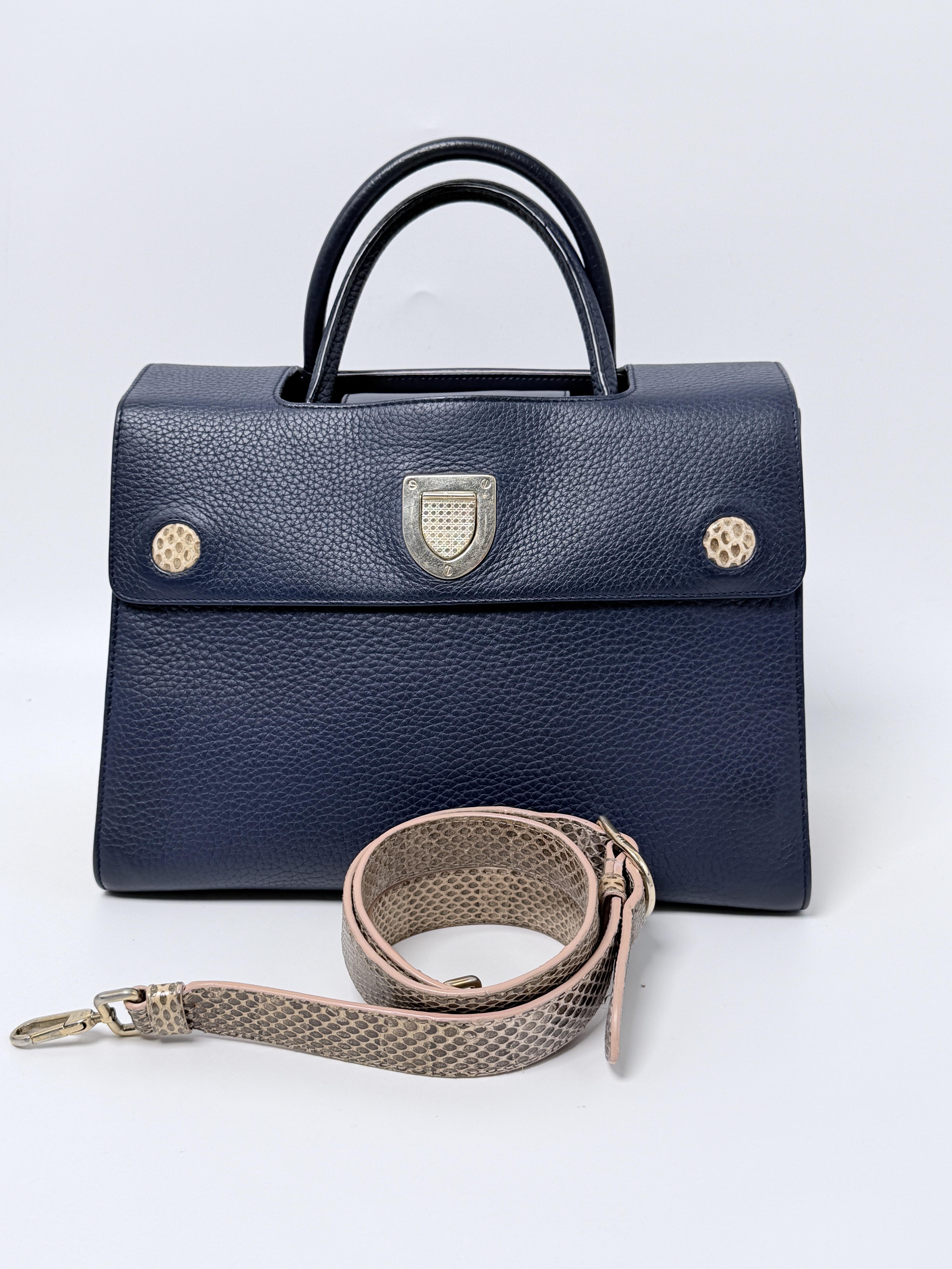 Pre-owned Dior leather Shoulder Bags Christian Medium Diorever Top Handle Bag Shoulder Handbag JD014DR