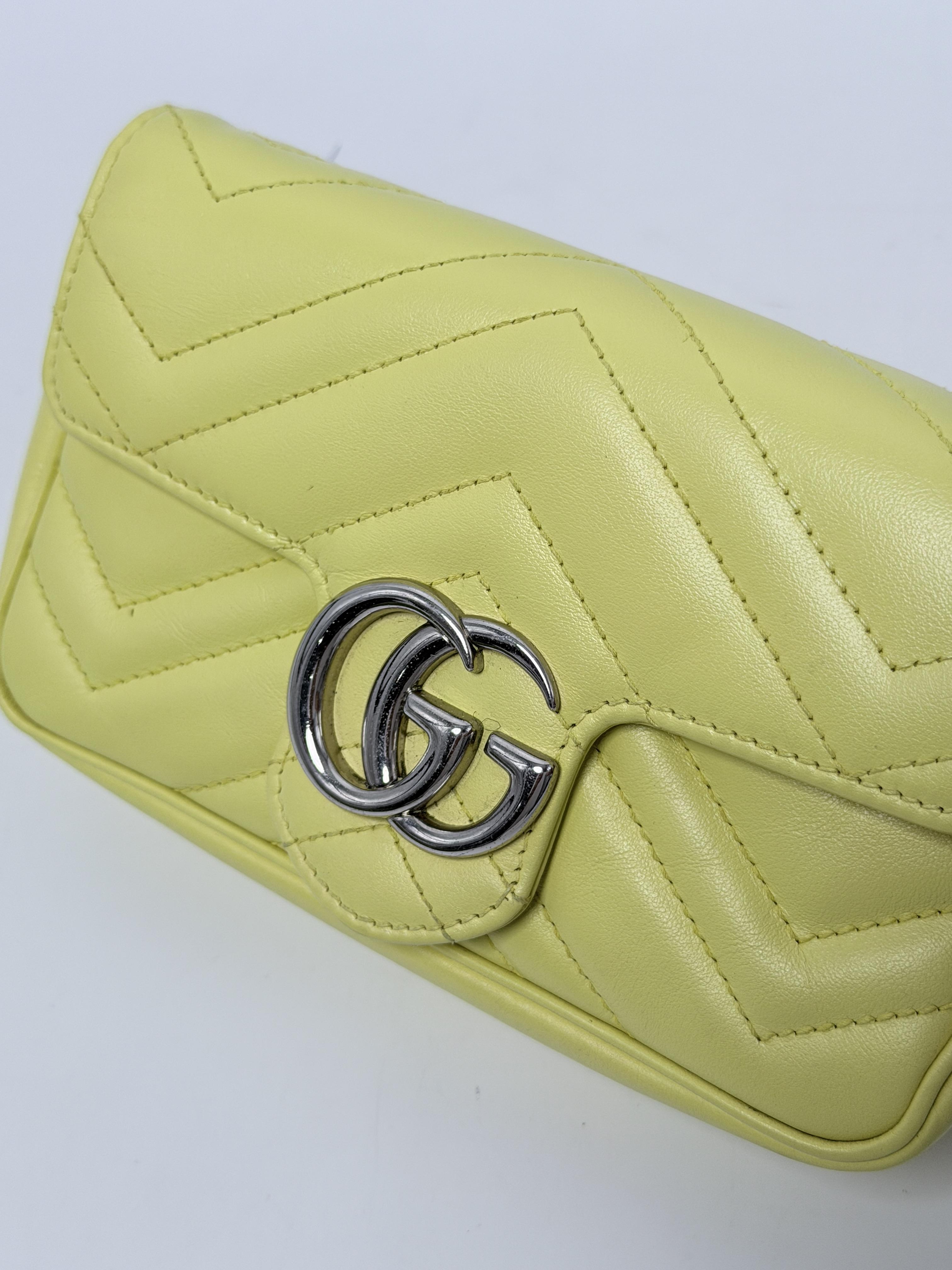 GG Marmont Super Mini Pastel Yellow Matelasse Chain Croosbody Bag JD1339GG