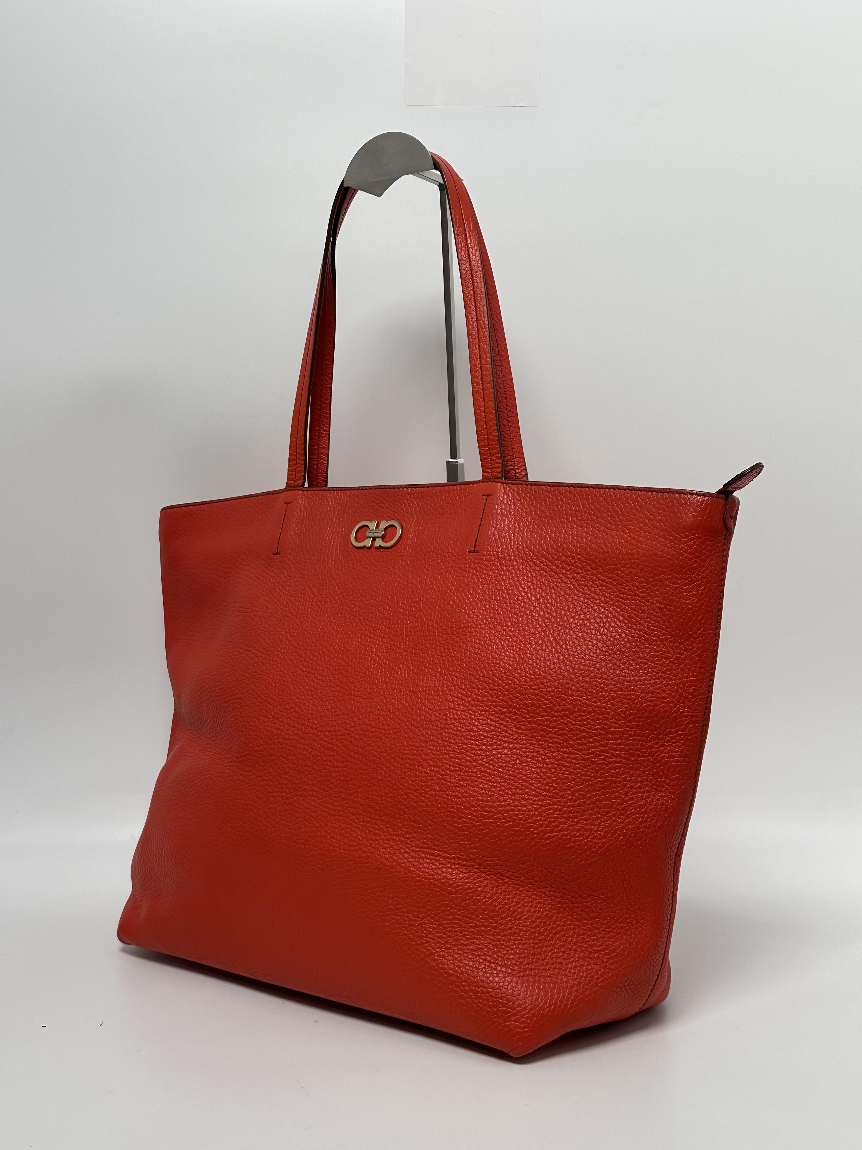 Pre-owned SALVATORE FERRAGAMO leather Tote Bags Gancini Tote Bag JD145FG