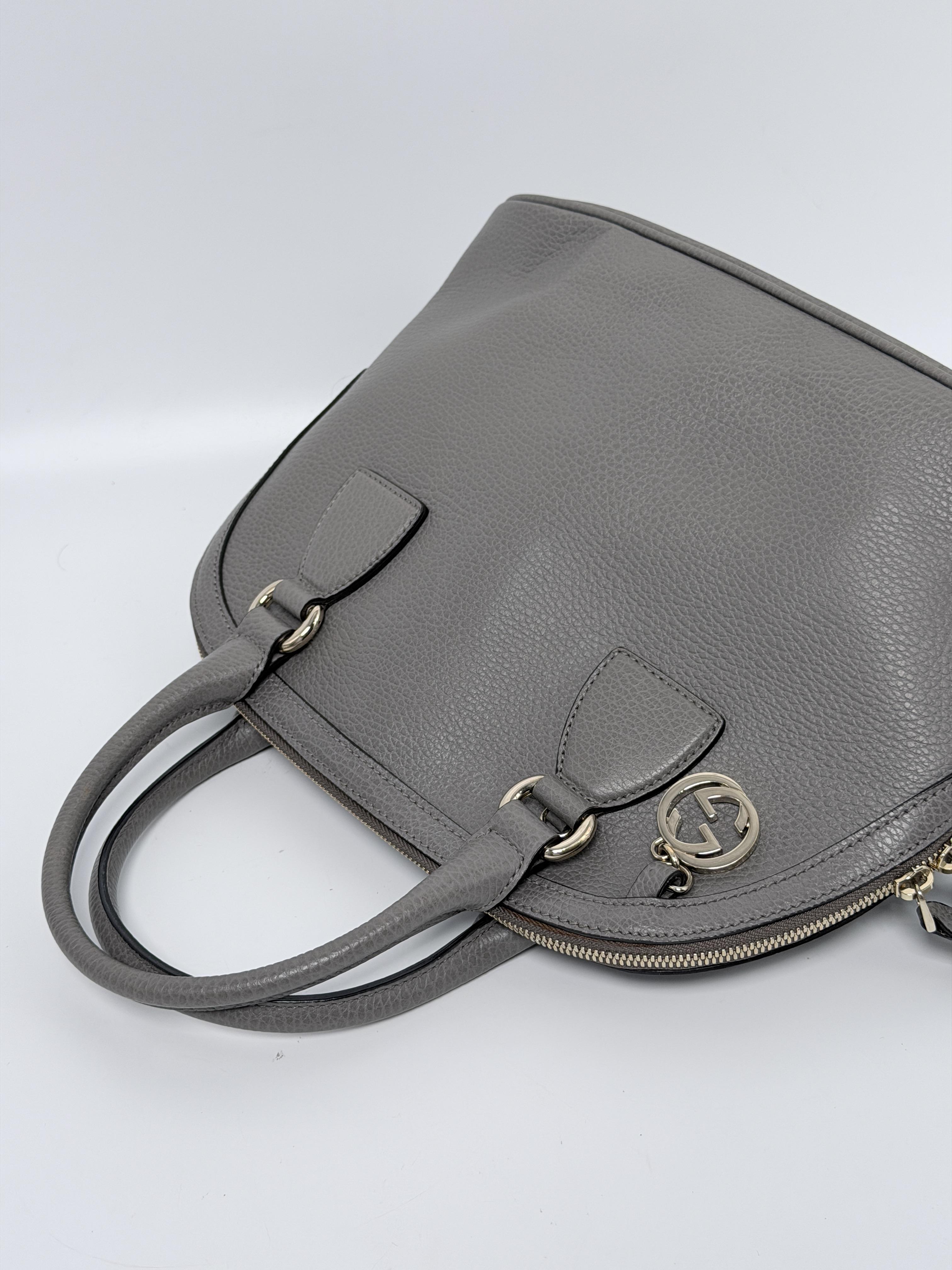 Pre-owned GUCCI leather Shoulder Bags Dollar Calfskin Interlocking G Charm Dome Shoulder Bag Gray JD354GG