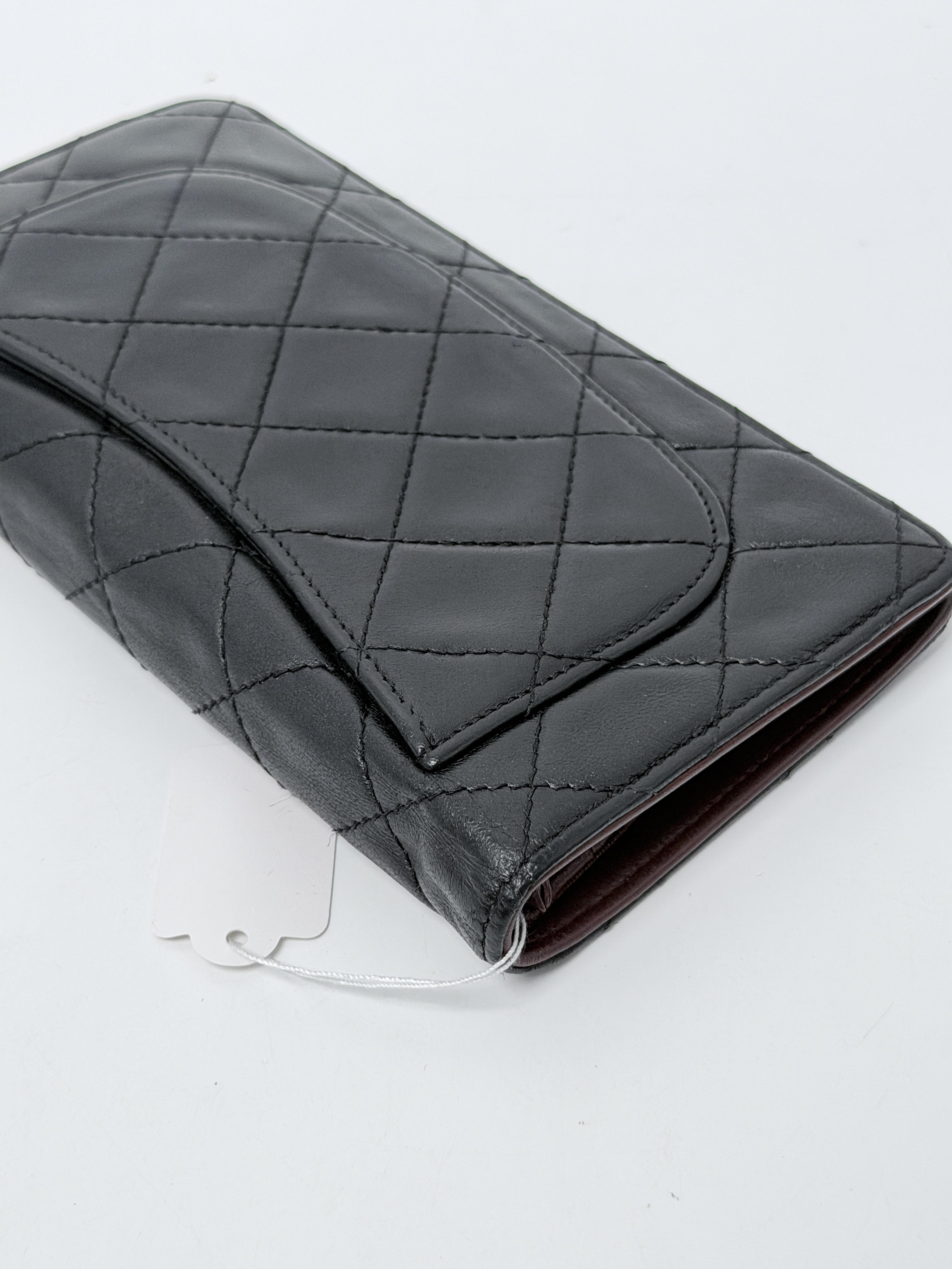 Black Caviar Quilted Classic L Yen Long JE683CC