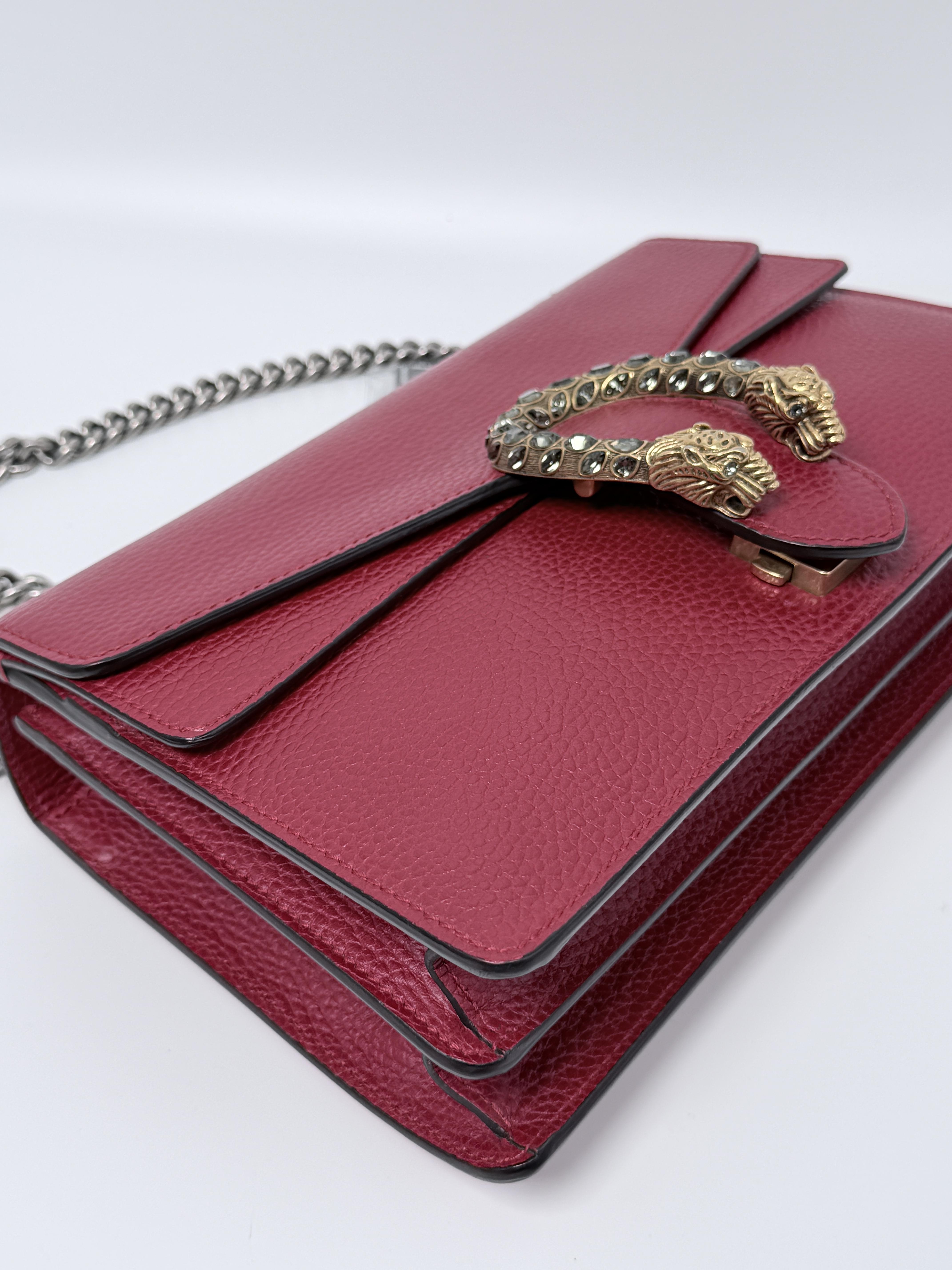 Pre-owned GUCCI leather Shoulder Bags Textured Small Dionysus Shoulder Bag Burgundy SH386GG