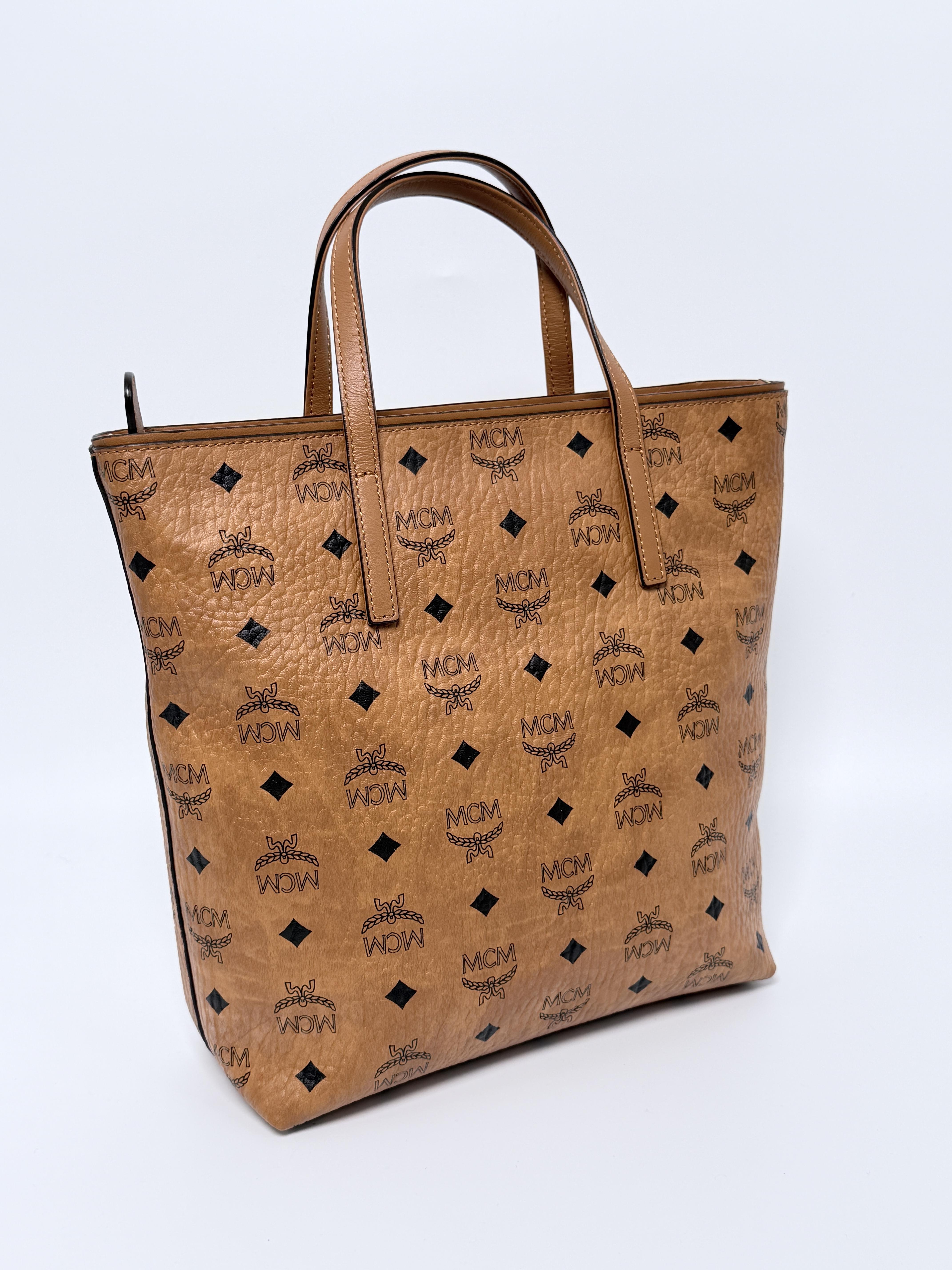 Visetos Mouse & Cheese Tote Bag Top Handle Crossbody Authentic JD059MCM