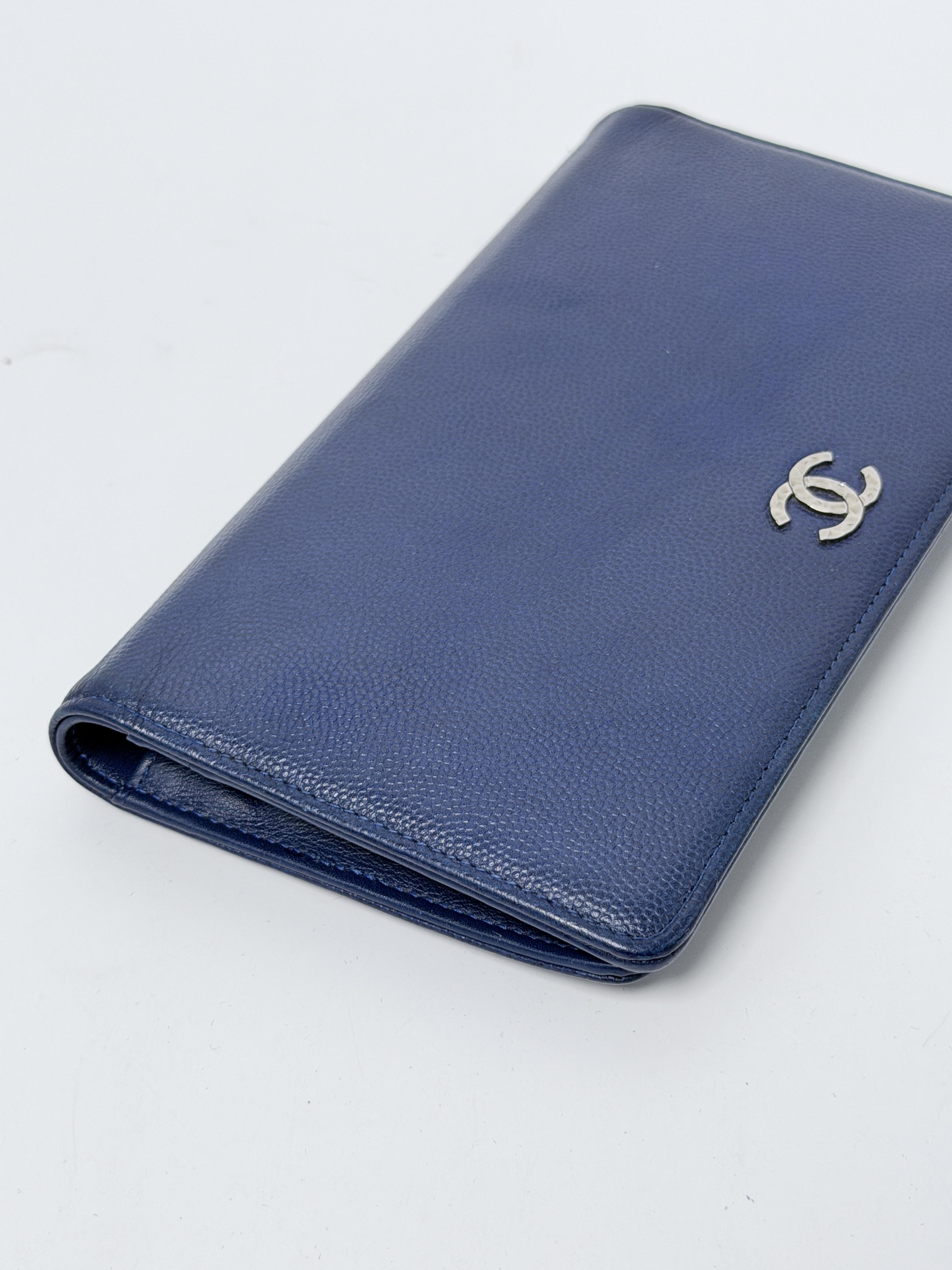 Blue Caviar Timeless Long Yen Flap Silver Hardware JE690CC