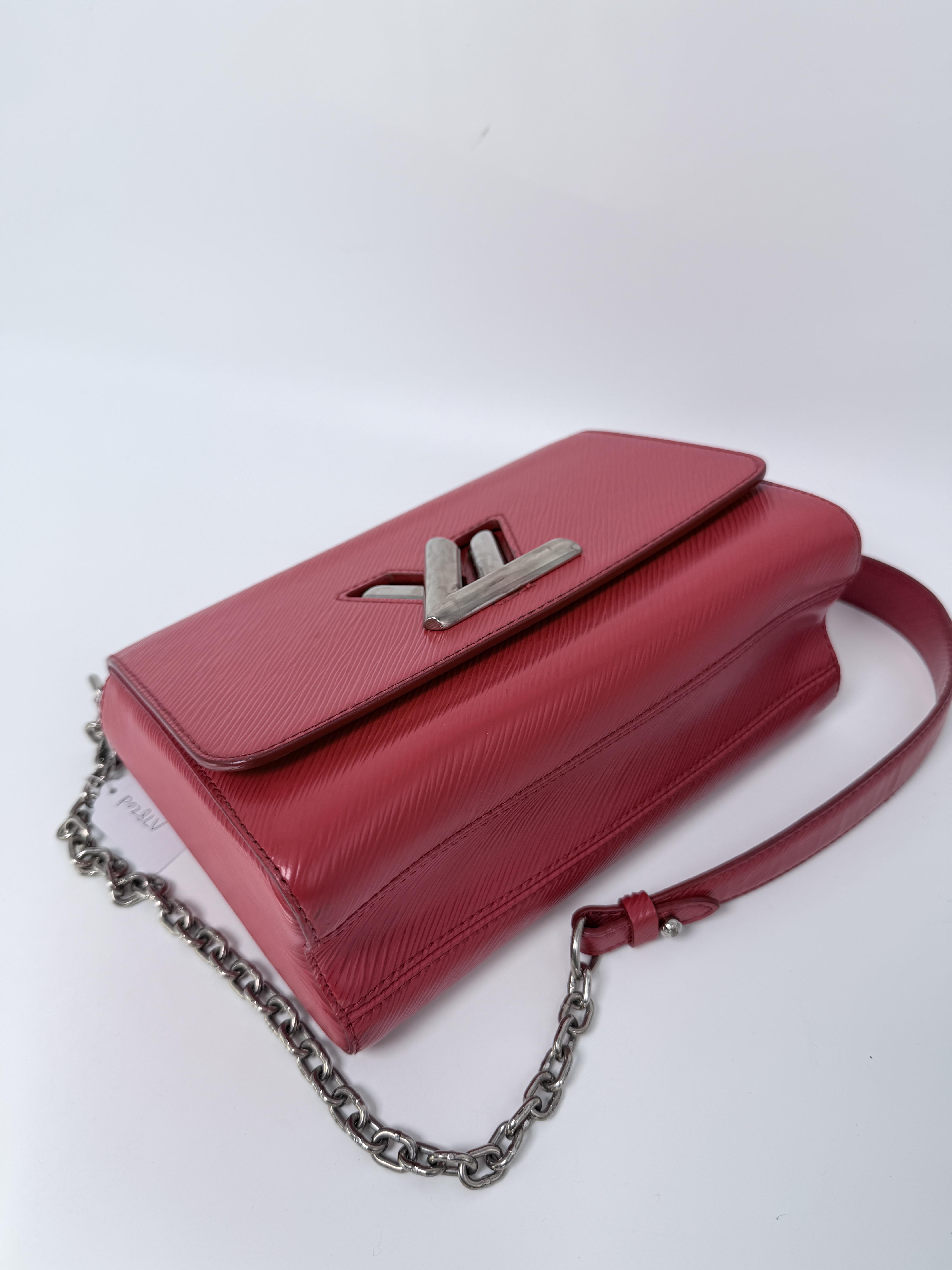 Pre-owned Louis Vuitton Epi Leather Crossbody Bags Twist Chain Shoulder Bag P028LV