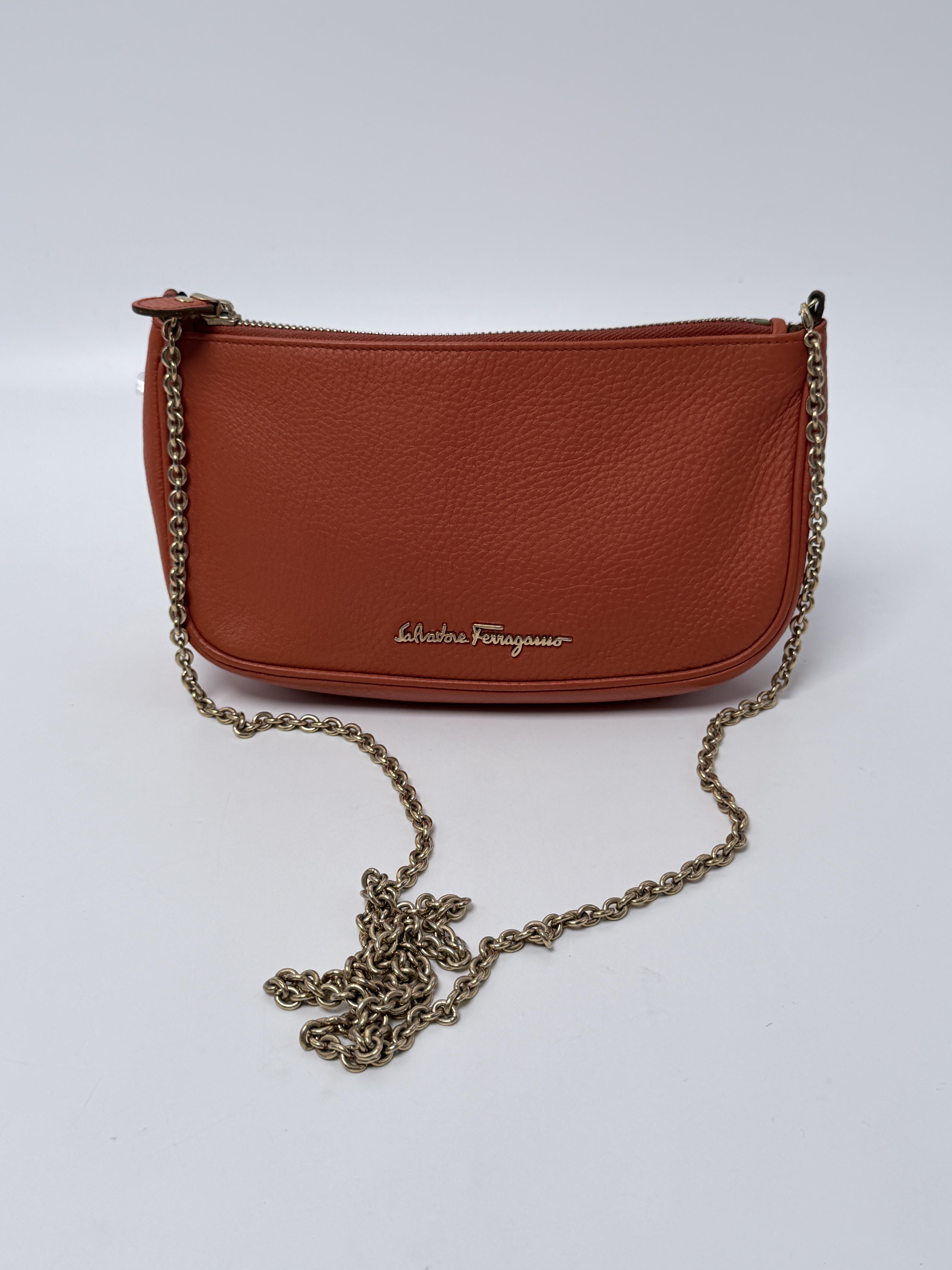Gancini Script Logo Pebbled Chain Pochette Bag Orange JD1500FG