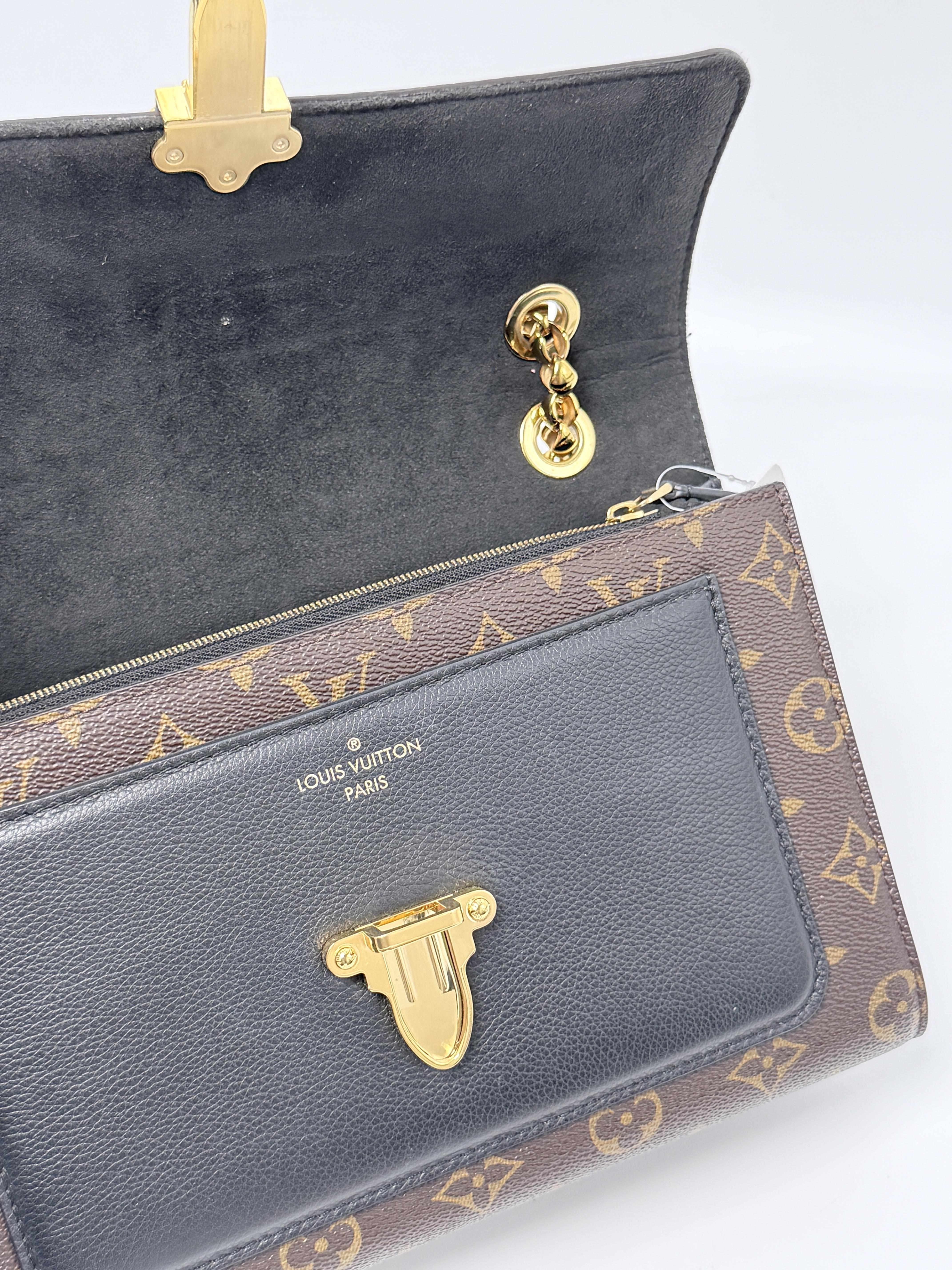 Vavin MM Black Shoulder Handbag Crossbody Bag ZS123LV