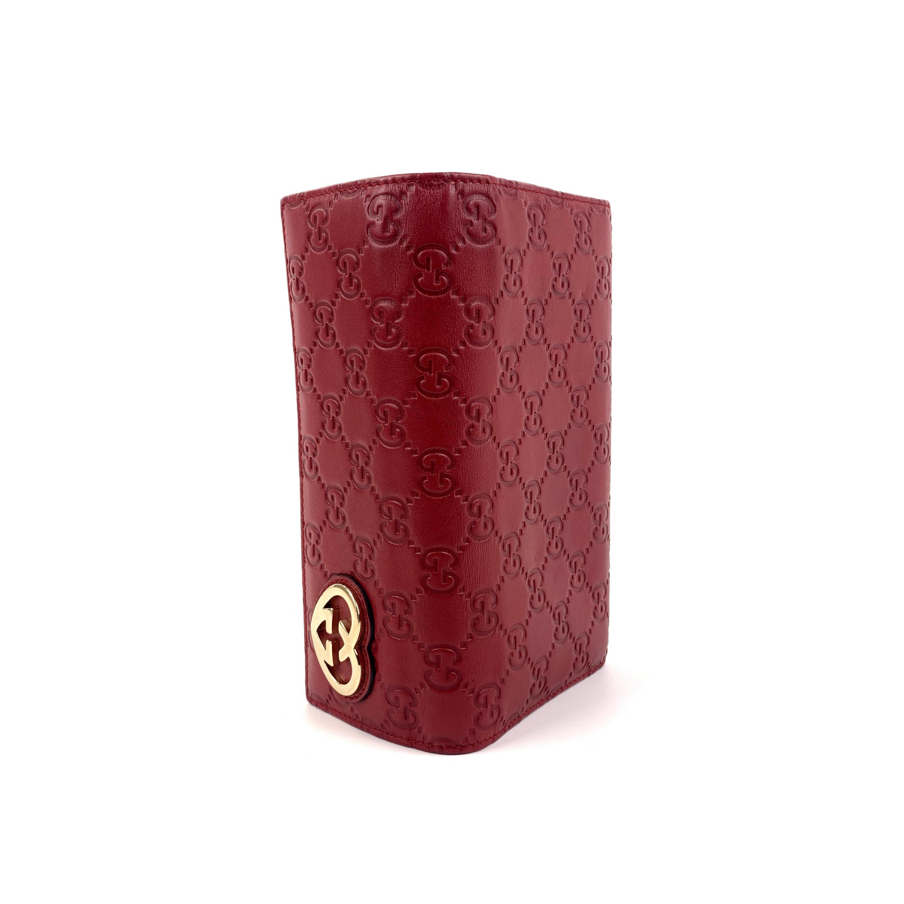 Pre-owned GUCCI Cowhide Mini Bags Long Wallet in Burgundy Double G Embossed with Gold Heart Metal Logo SH15